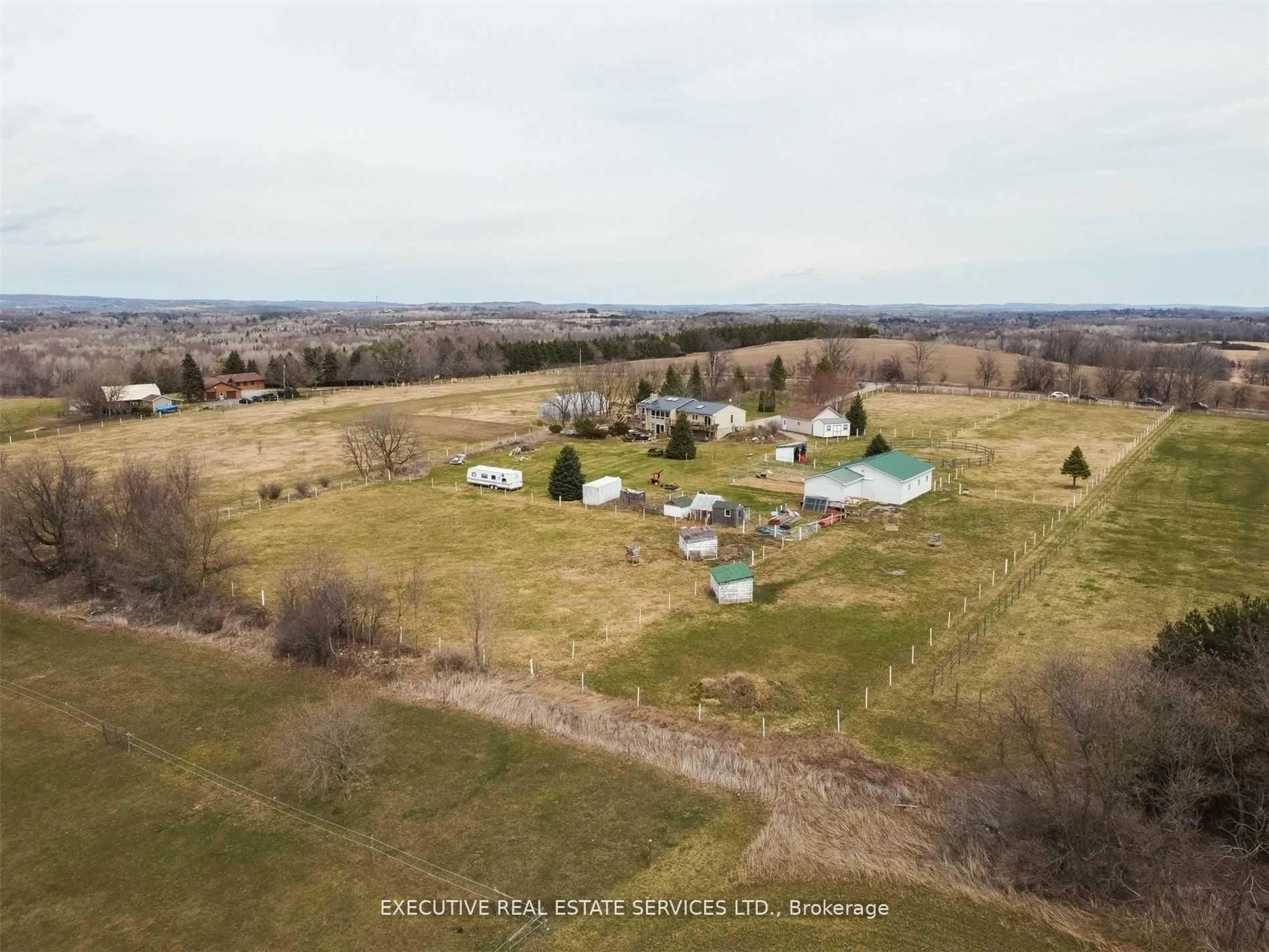 A pic from outside/outdoor area/front of a property/back of a property/a pic from drone, unknown for 3750 Stewart Rd, Clarington Ontario L0A 1J0