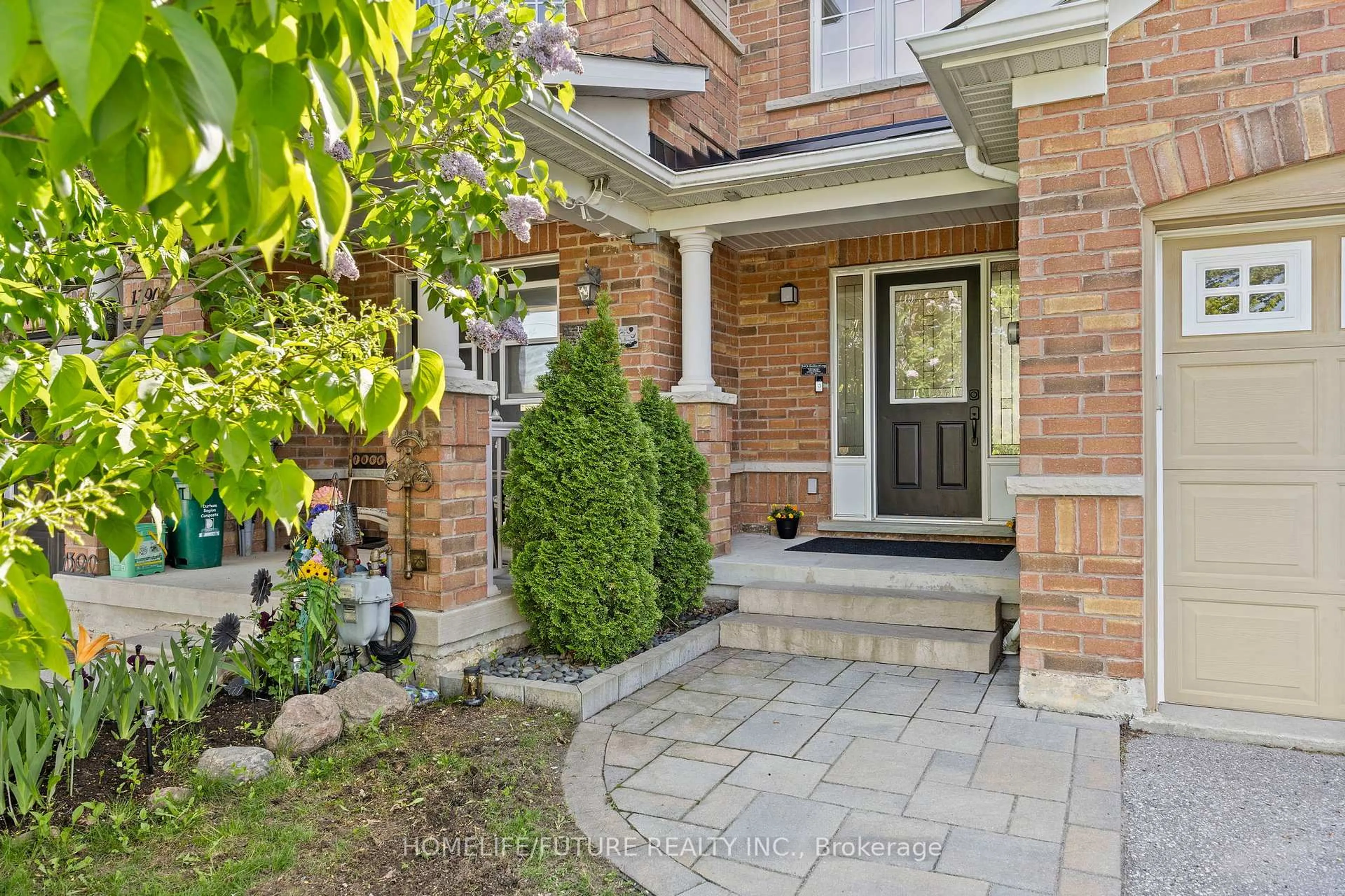 Home with brick exterior material, street for 1392 Glaspell Cres, Oshawa Ontario L1K 0M5