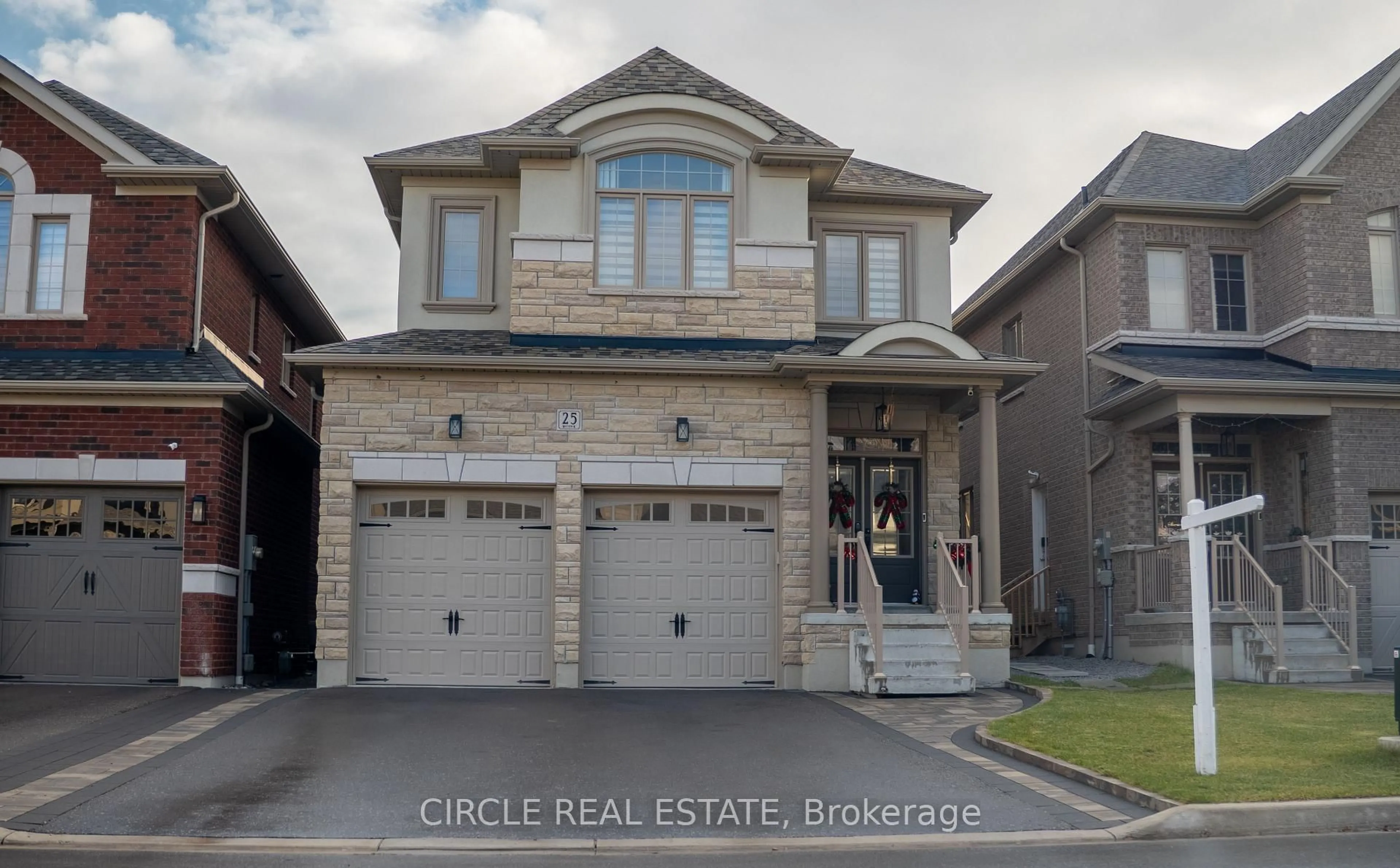Home with brick exterior material, street for 25 Ouellette Dr, Whitby Ontario L1P 0E3