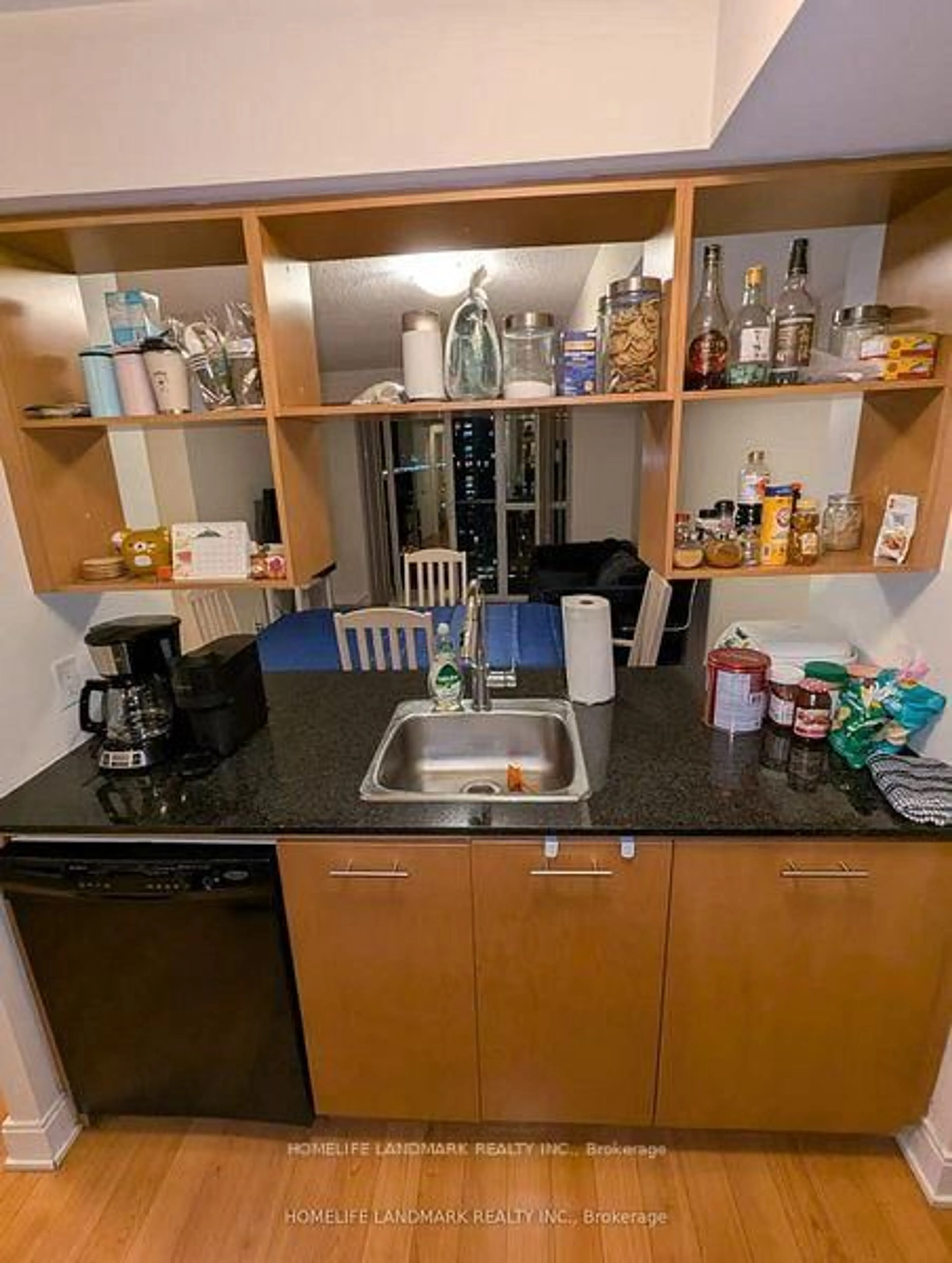 Standard kitchen, unknown for 135 Village Green Sq #2021, Toronto Ontario M1S 0G4