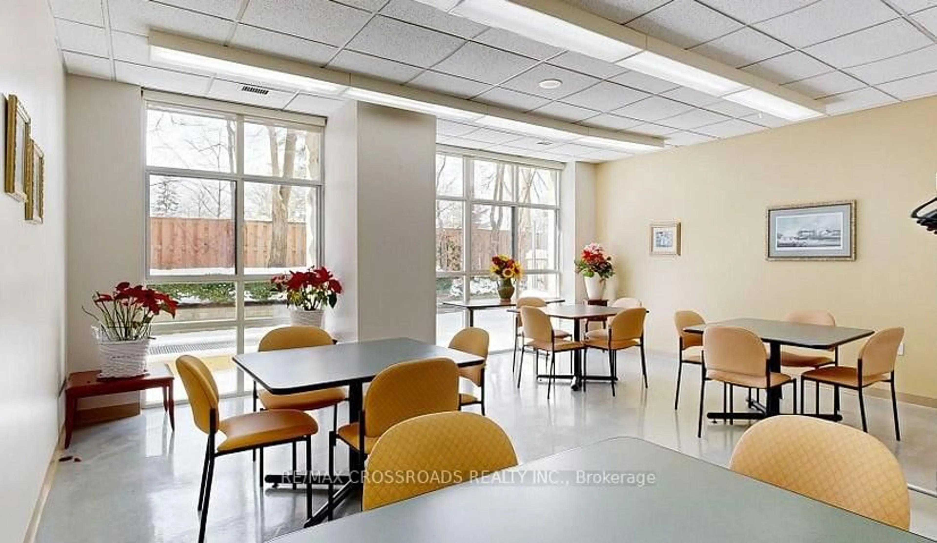 Dining room, ceramic/tile floor for 115 Bonis Ave #502, Toronto Ontario M1T 3S4