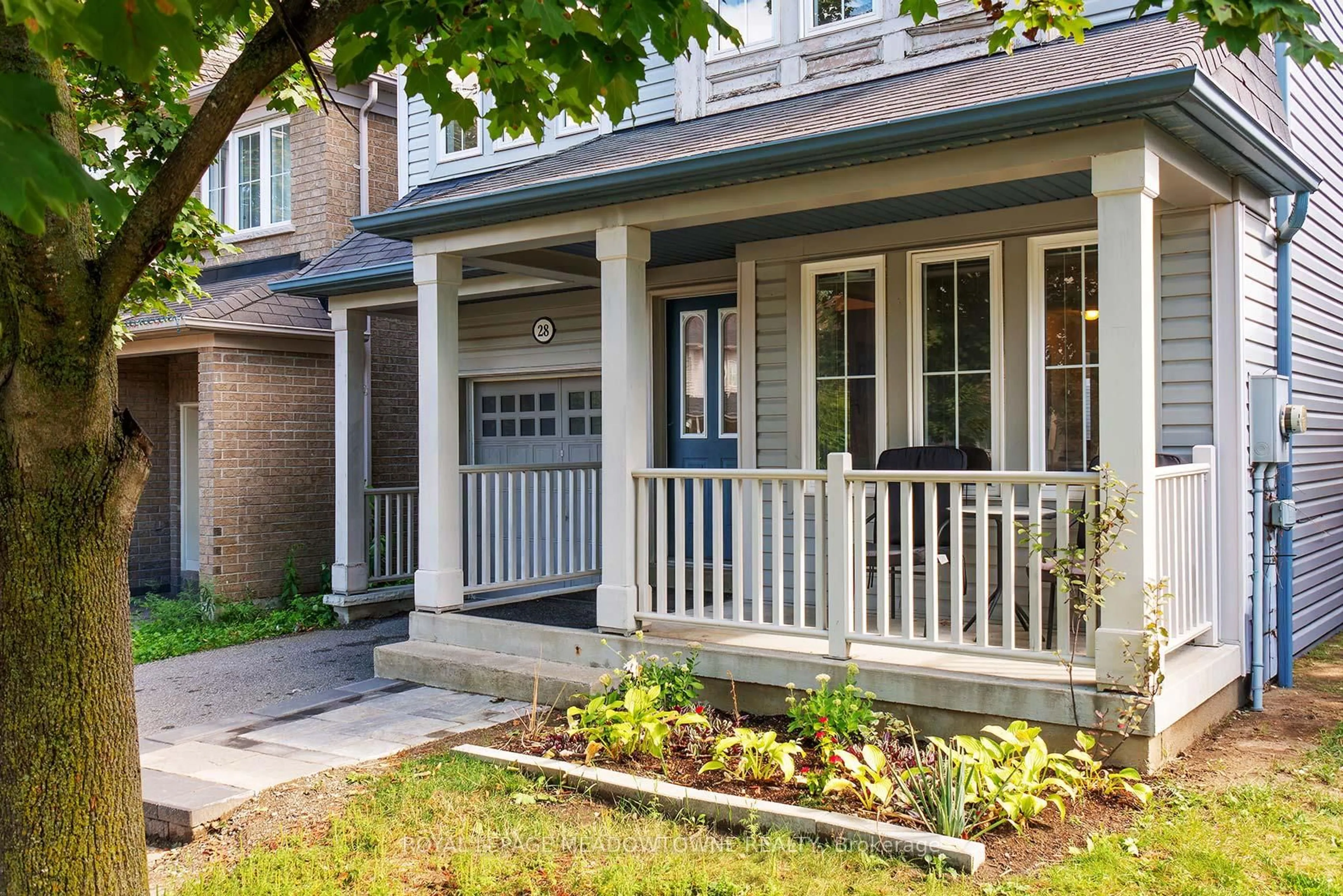 Home with brick exterior material, street for 28 Norland Circ, Oshawa Ontario L1L 0A6