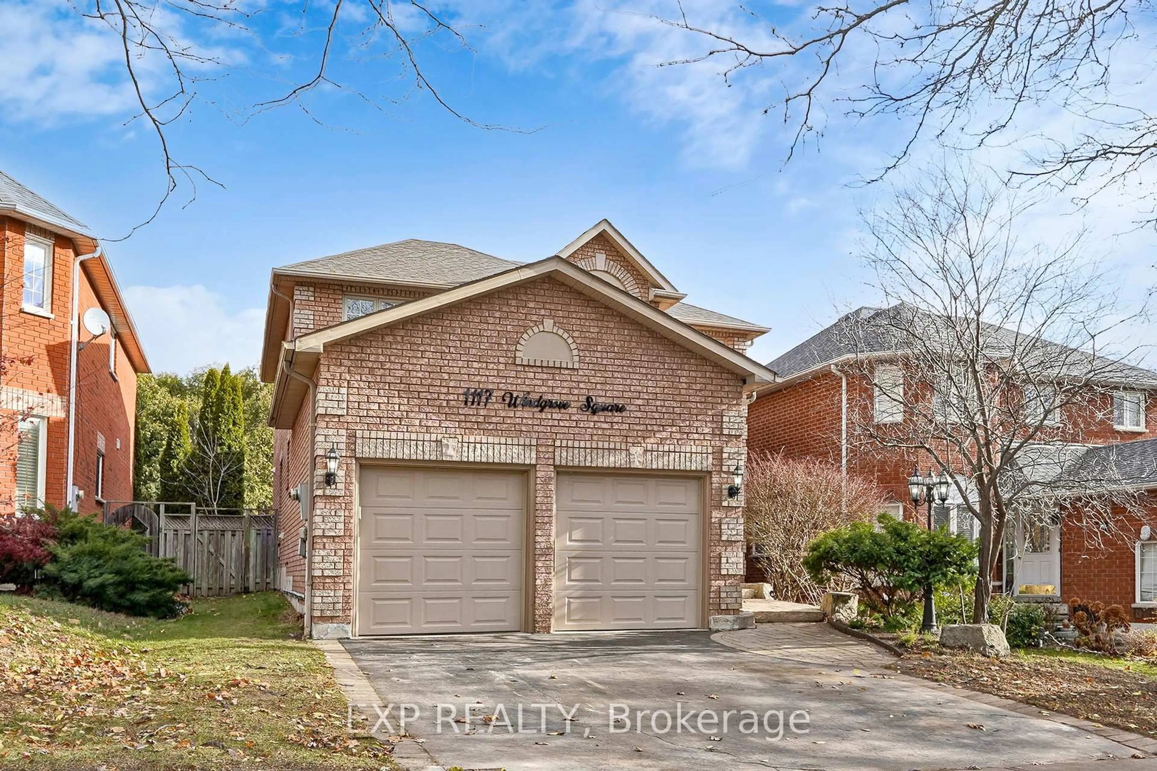 Home with brick exterior material, street for 1117 Windgrove Sq, Pickering Ontario L1X 2S5