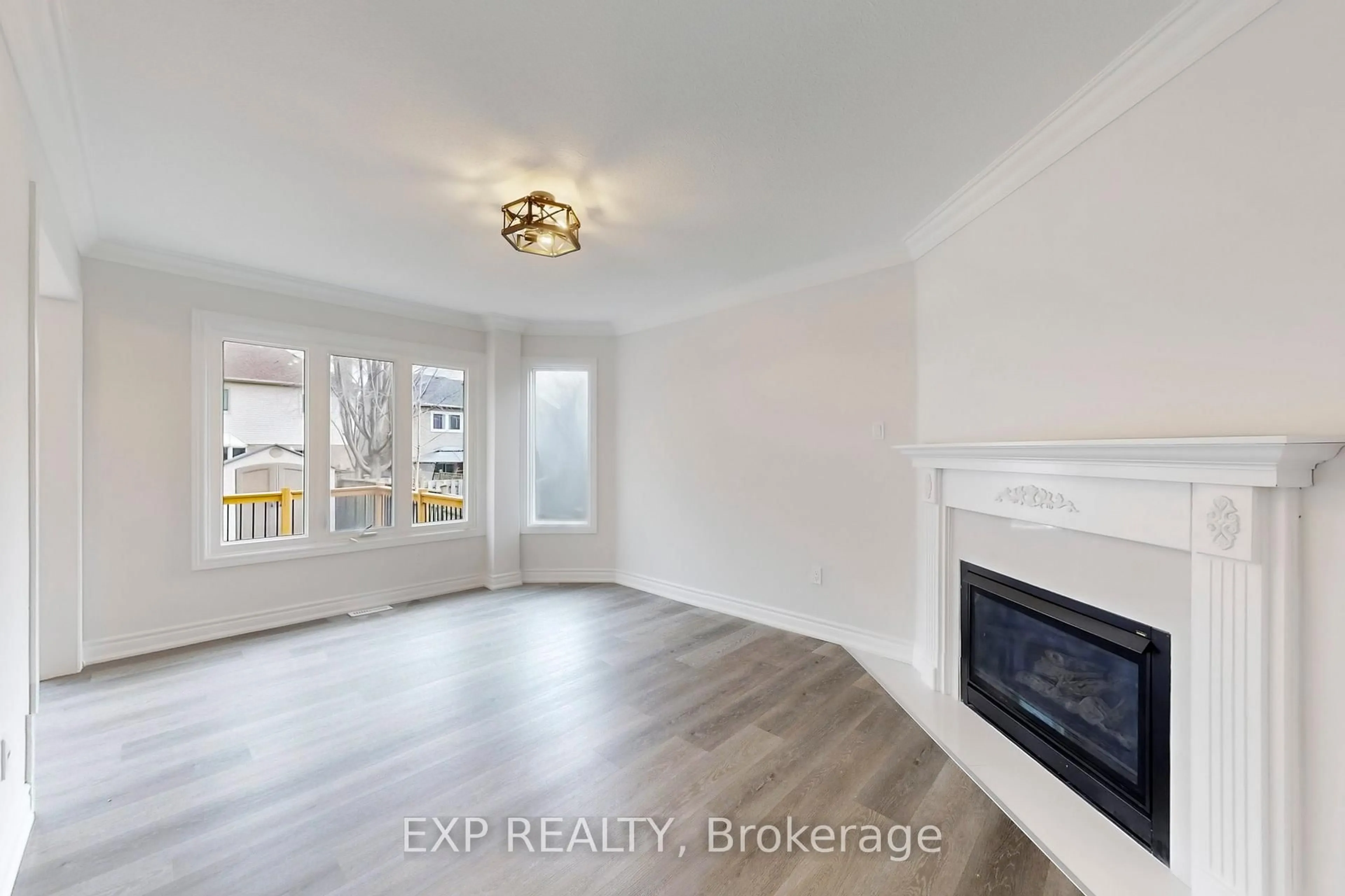 A pic of a room for 1117 Windgrove Sq, Pickering Ontario L1X 2S5