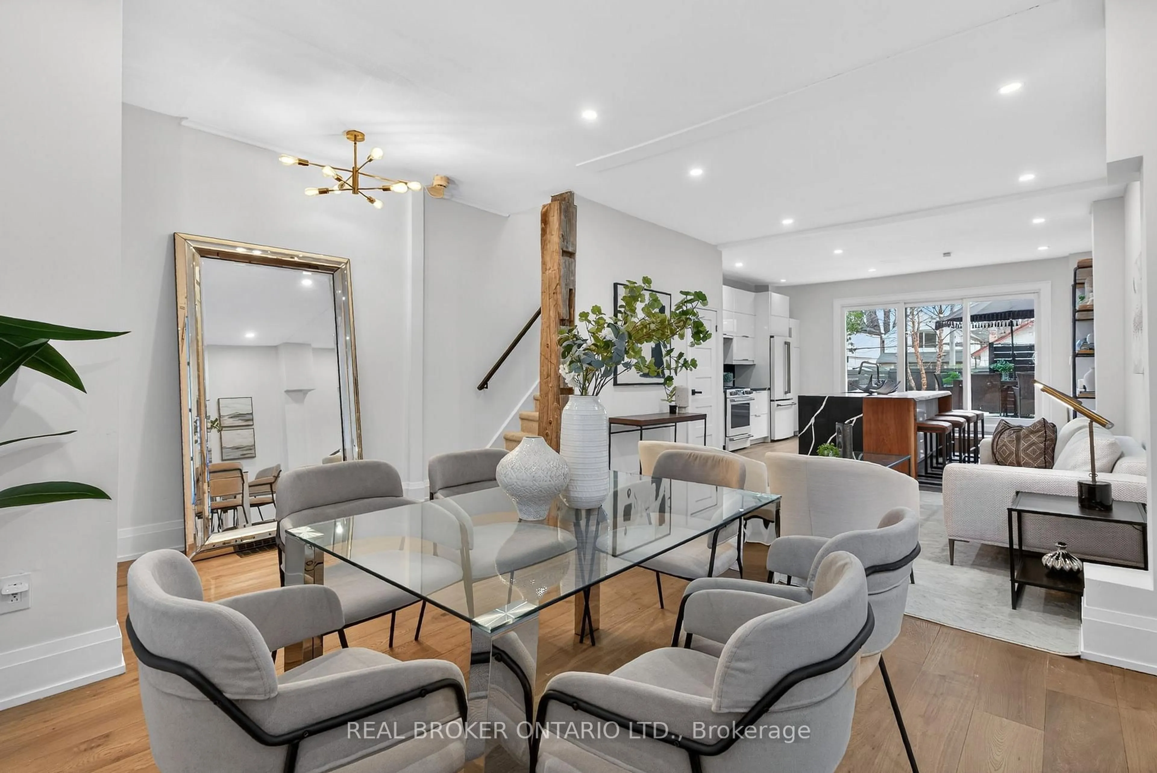 Unknown for 143 Parkmount Rd, Toronto Ontario M4J 4V3