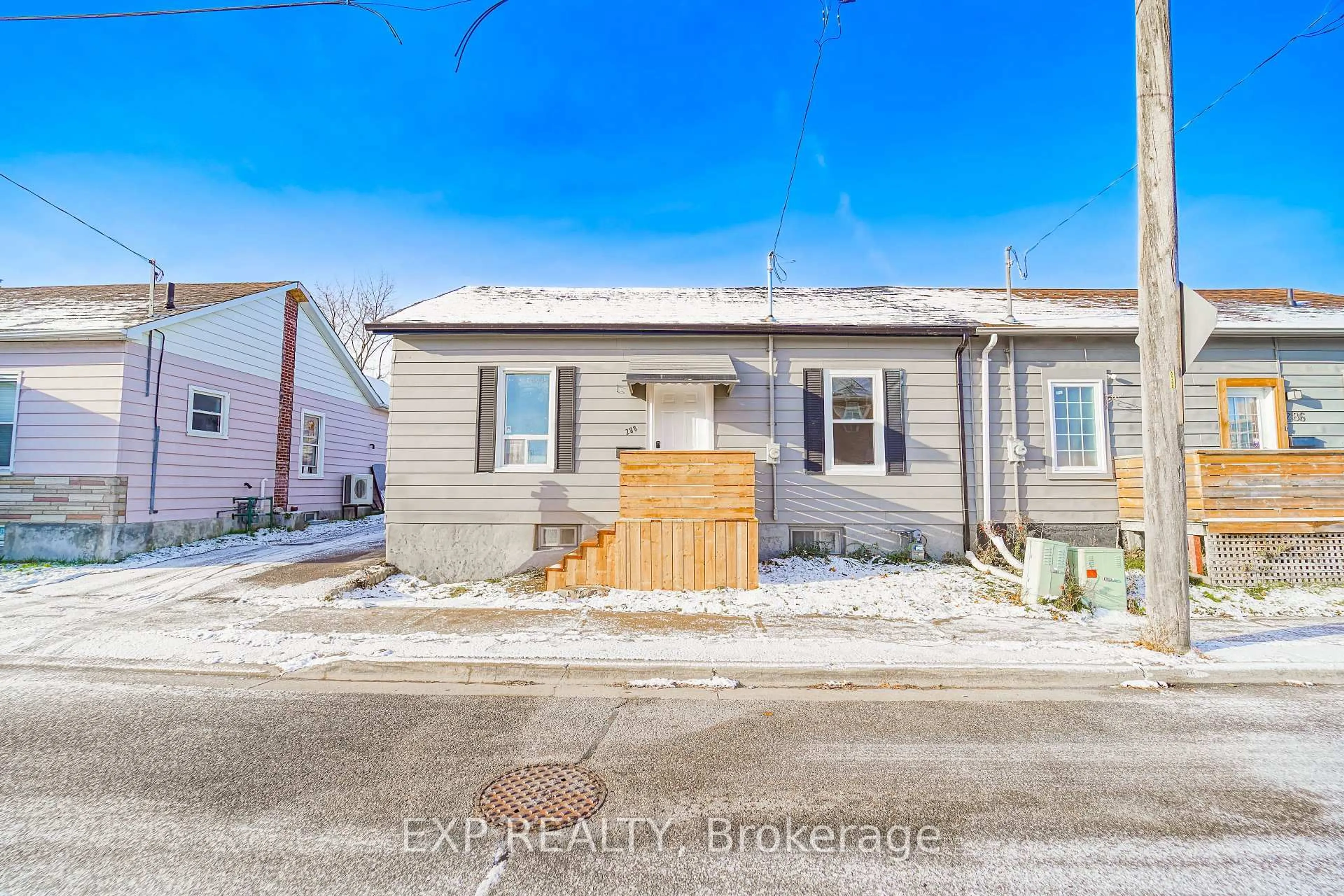 Unknown for 288 Celina St, Oshawa Ontario L1H 4P1