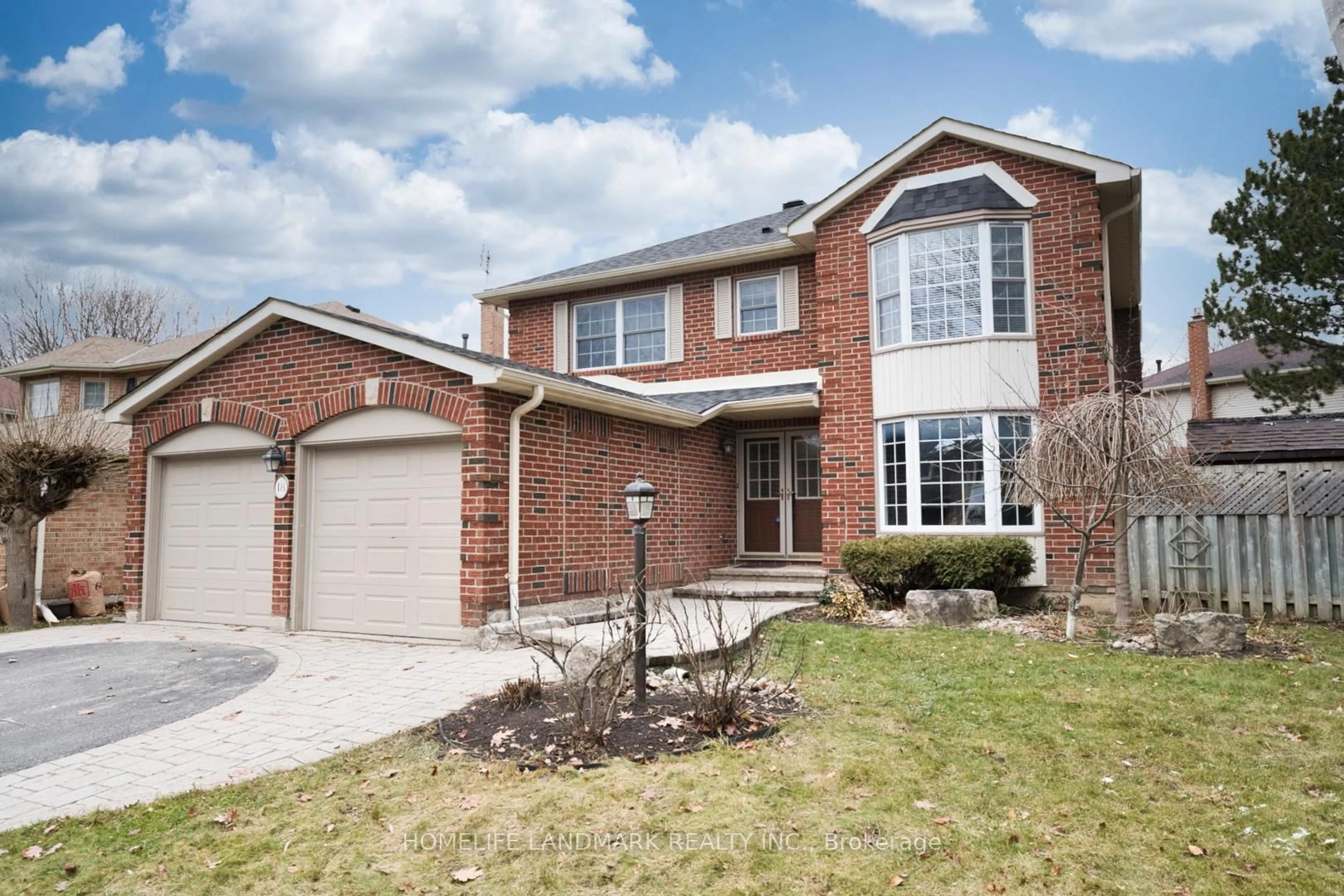 Home with brick exterior material, street for 18 Glen Dhu Dr, Whitby Ontario L1R 1J5