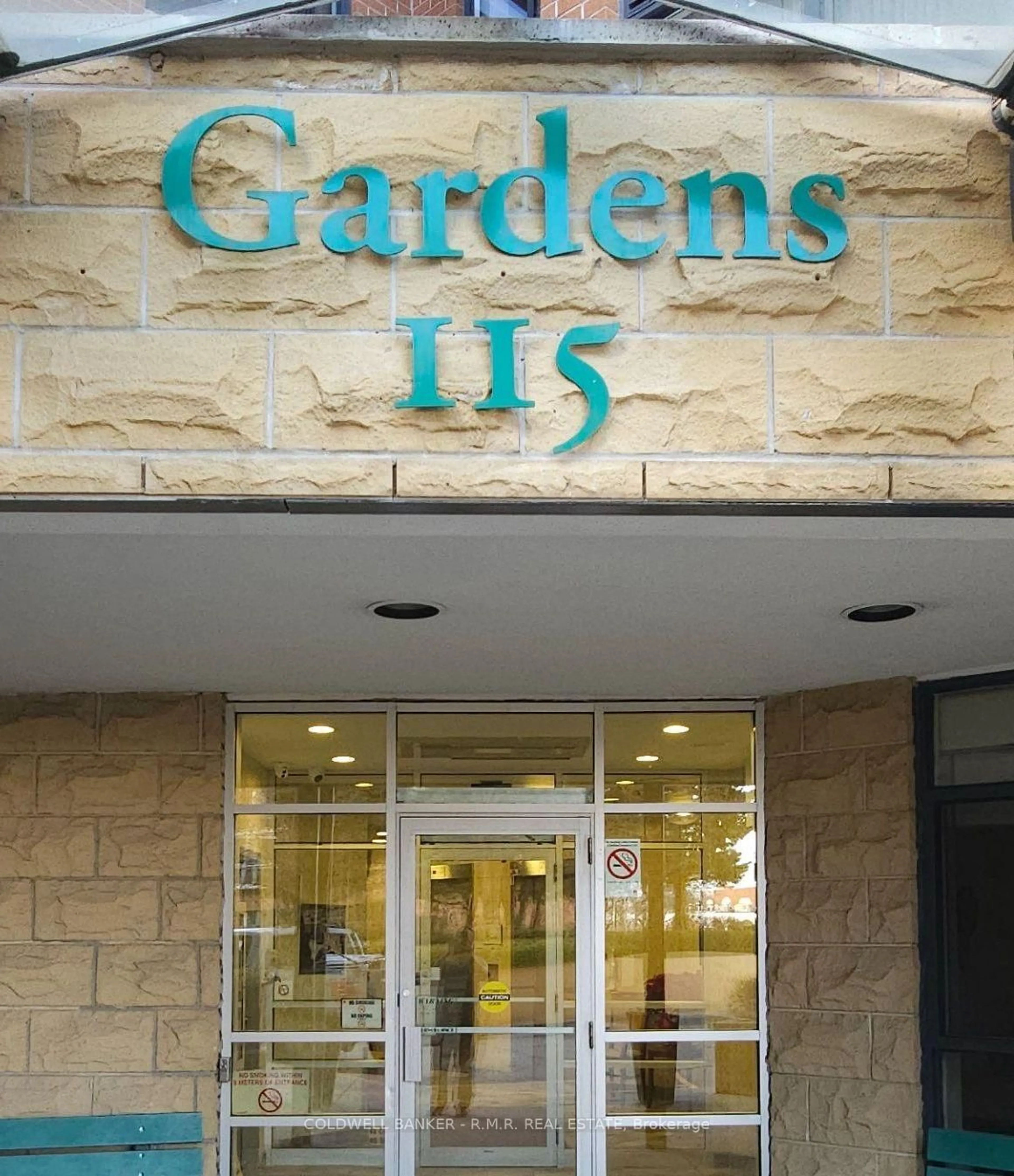 Indoor foyer for 115 Bonis Ave #108, Toronto Ontario M1T 3S4