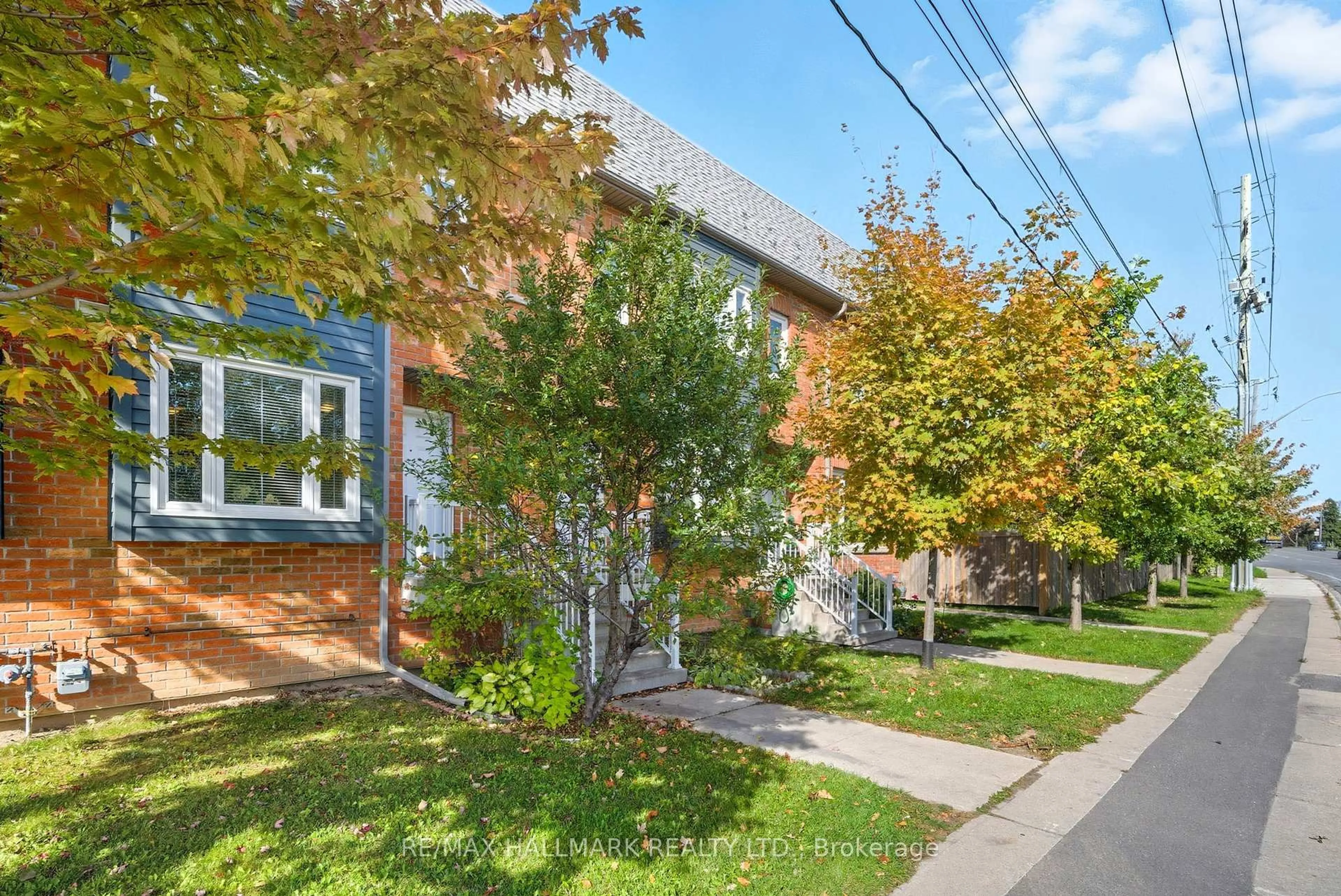 Home with brick exterior material, street for 970 Brimley Rd #13, Toronto Ontario M1P 0C6
