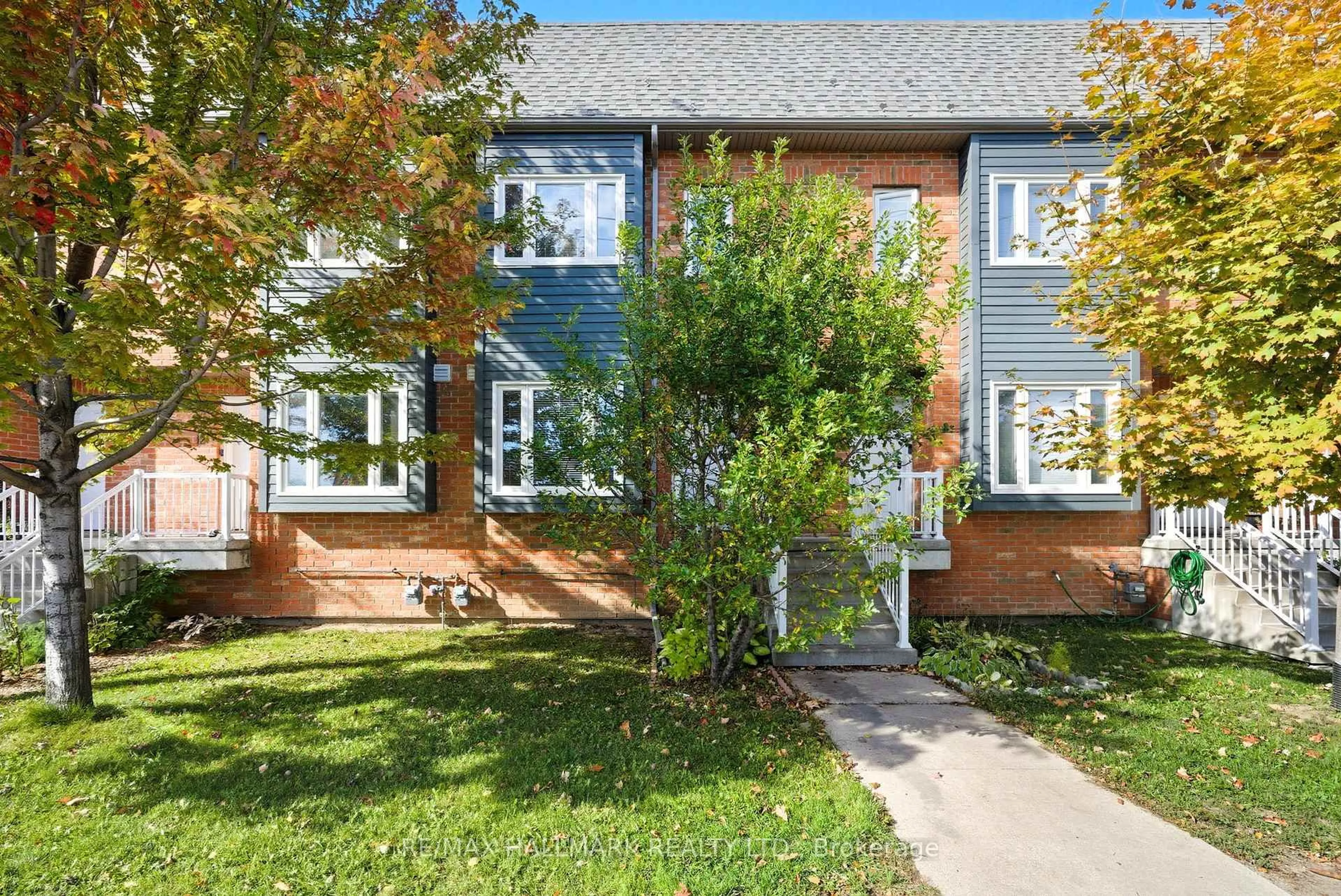 Home with brick exterior material, street for 970 Brimley Rd #13, Toronto Ontario M1P 0C6
