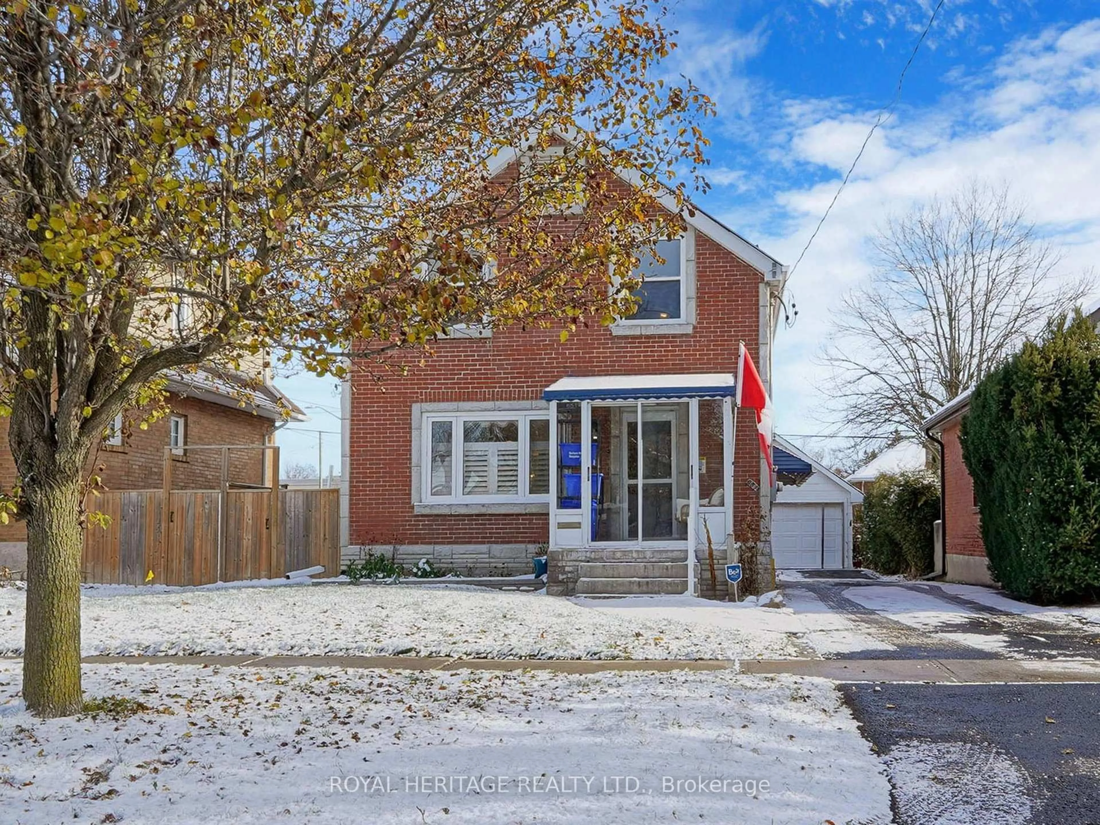 Home with brick exterior material, street for 651 Somerville Ave, Oshawa Ontario L1G 4J2
