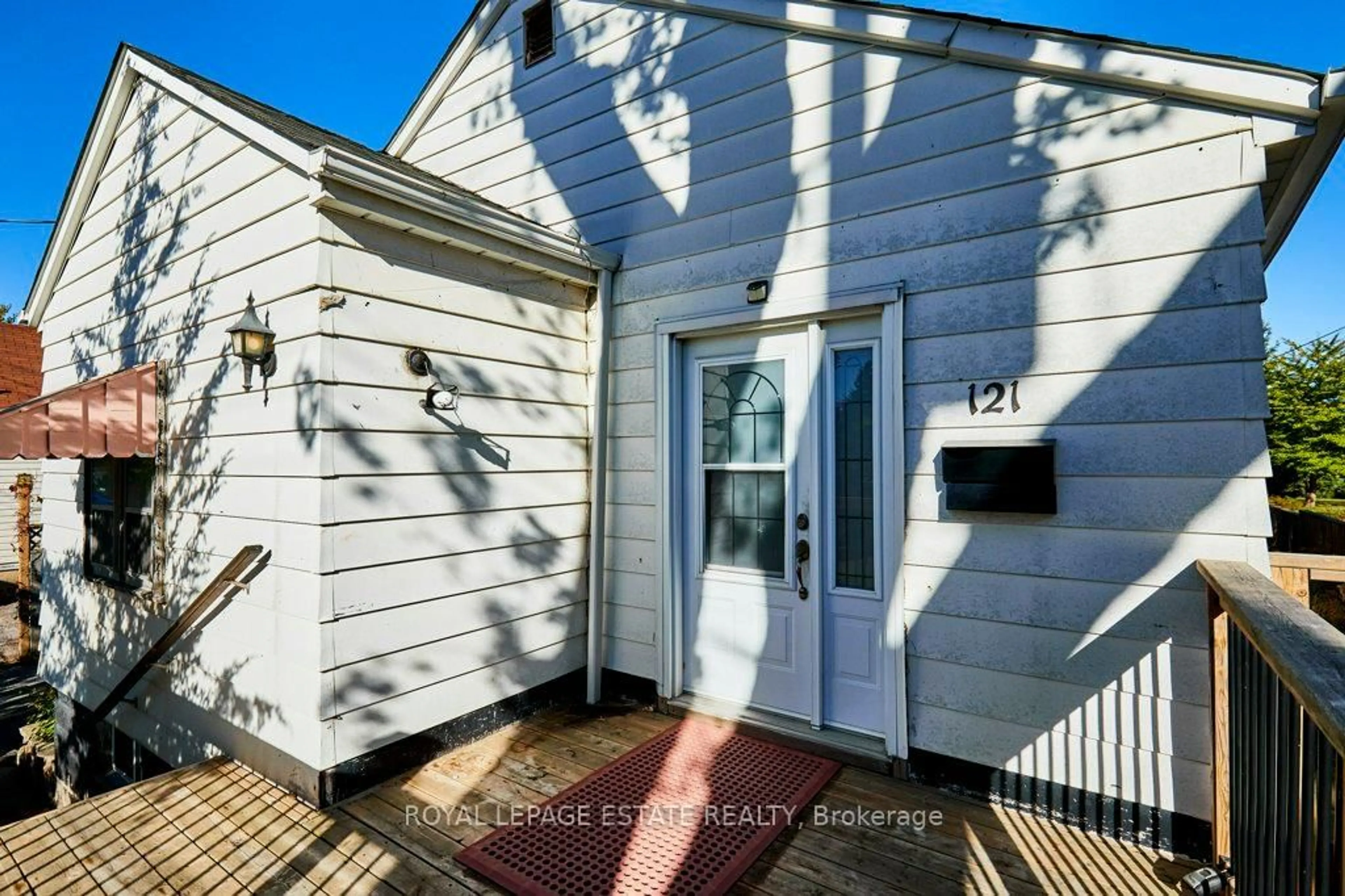 Unknown for 121 Galloway Rd, Toronto Ontario M1E 1W9