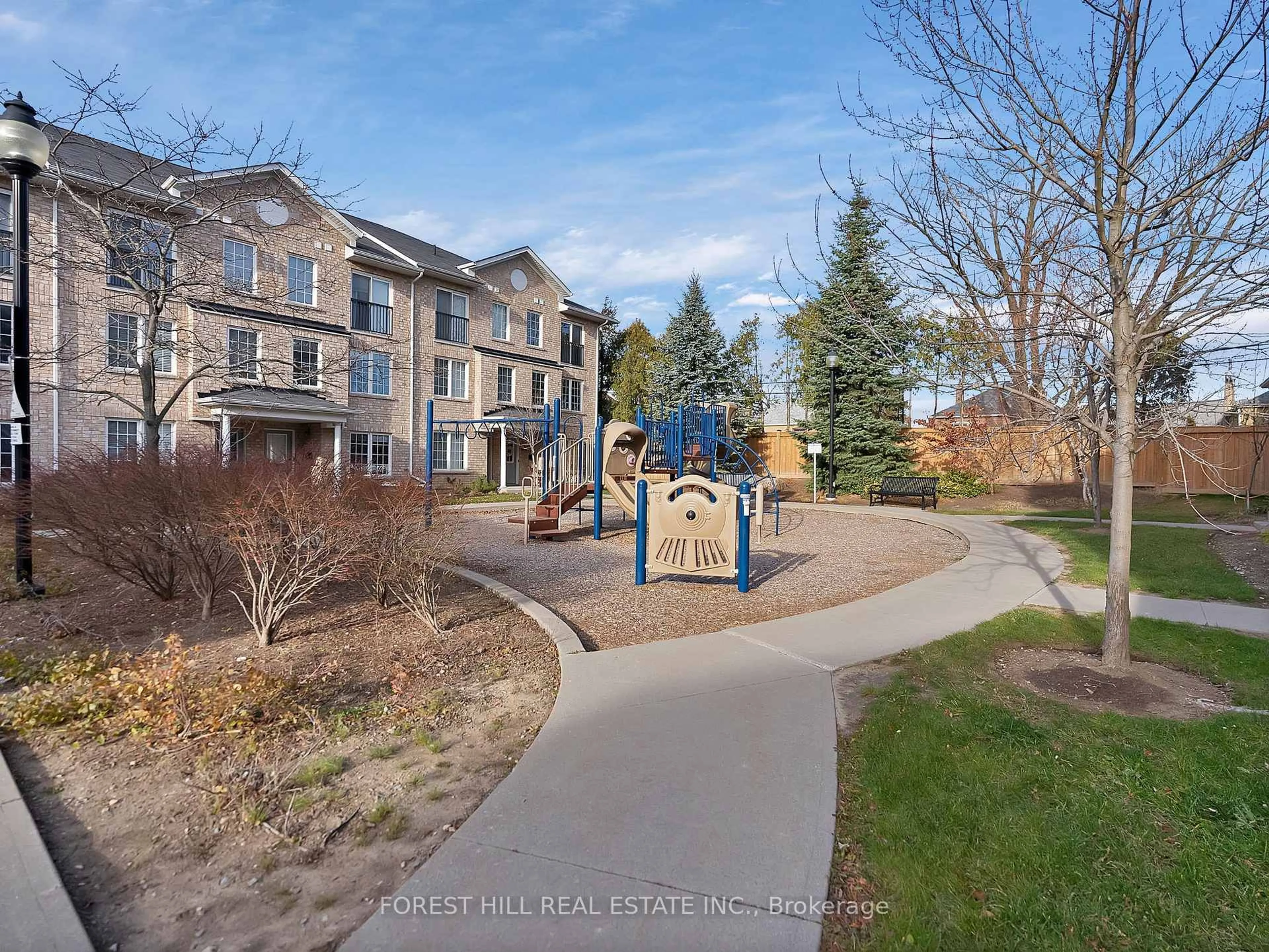 A pic from outside/outdoor area/front of a property/back of a property/a pic from drone, street for 25 Strangford Lane #310, Toronto Ontario M1L 0E5