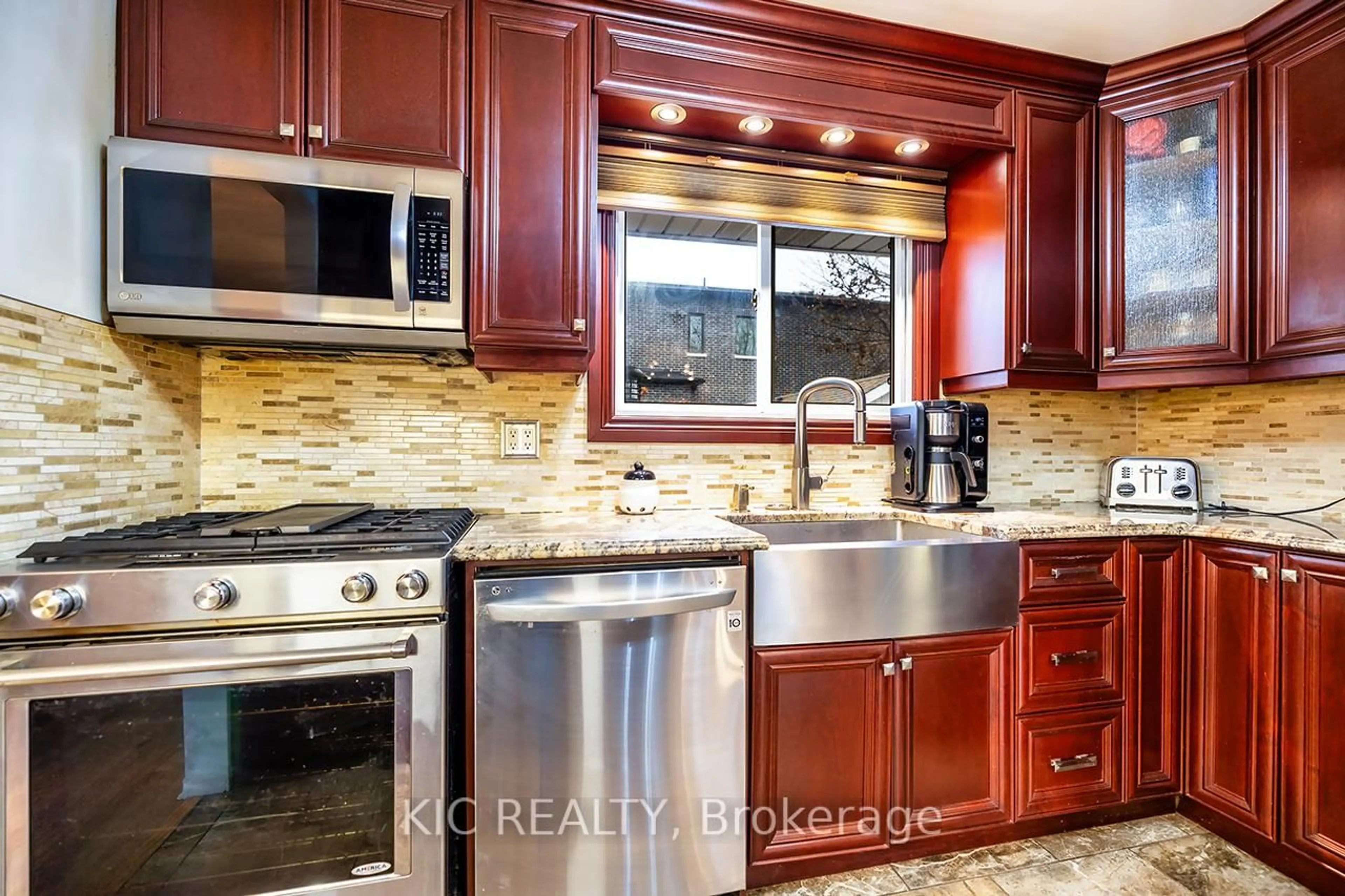 Contemporary kitchen, ceramic/tile floor for 612 Maple St, Whitby Ontario L1N 3A2