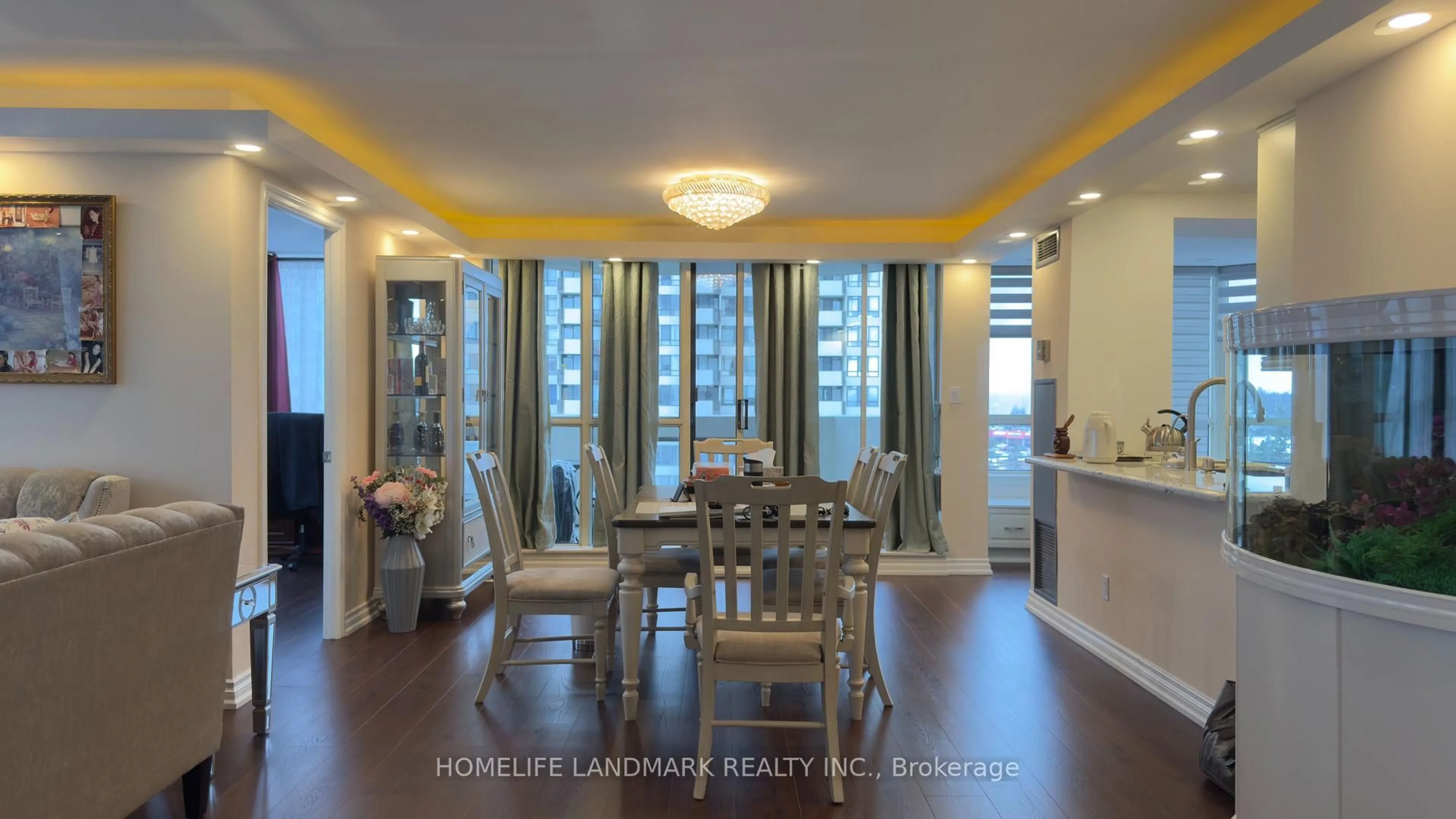 Dining room, wood/laminate floor for 225 Bamburgh Circ #603, Toronto Ontario M1W 3X9