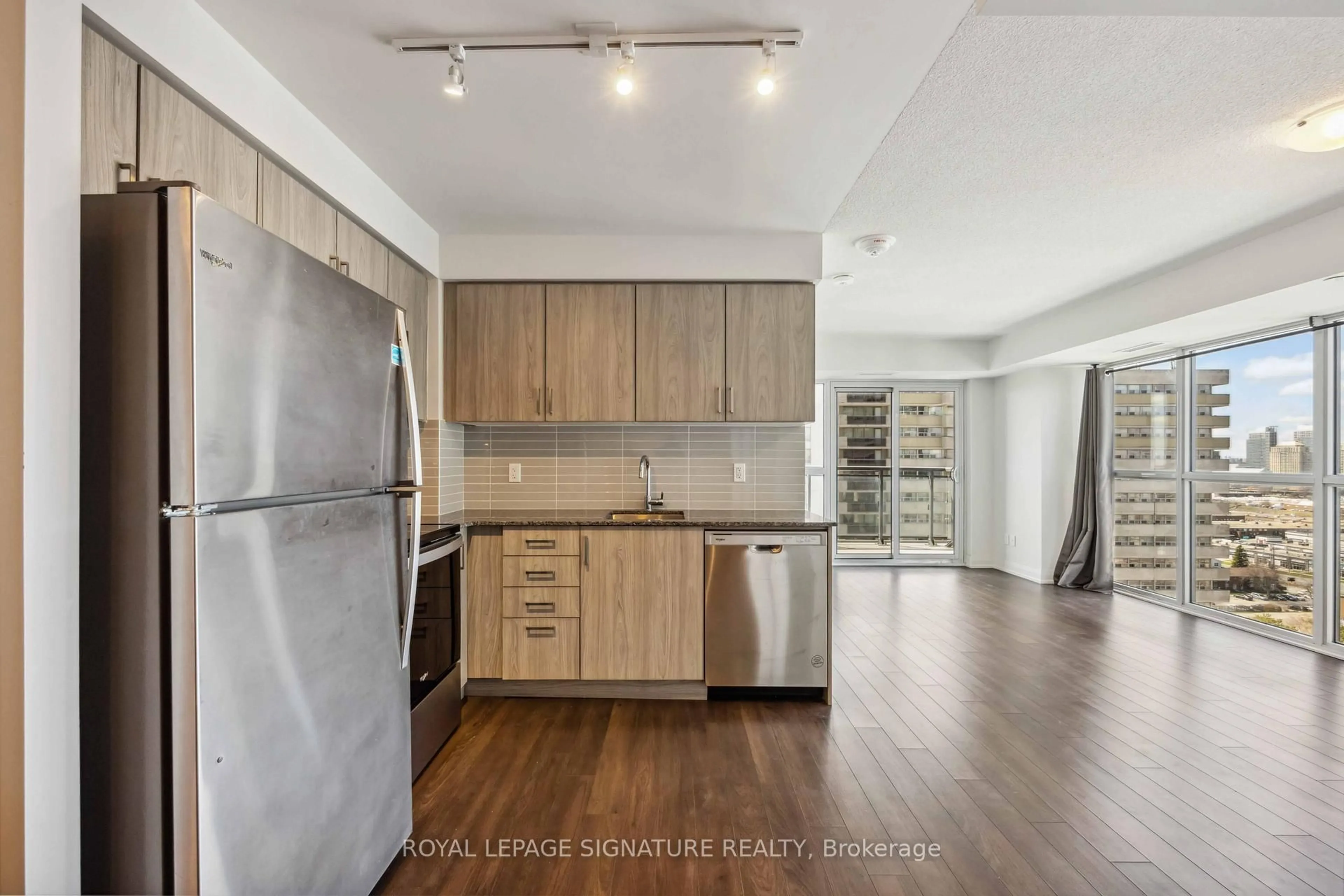 Open concept kitchen, unknown for 20 Meadowglen Pl #1609, Toronto Ontario M1G 0A9
