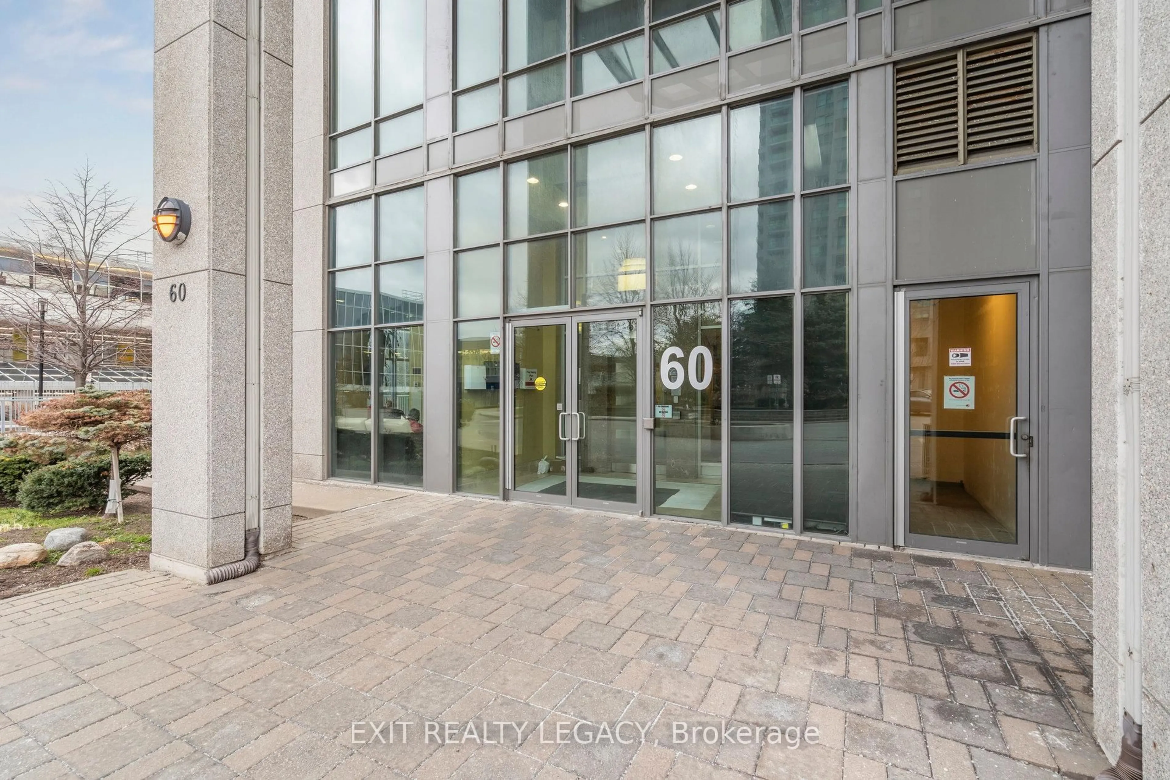 Indoor foyer for 60 Brian Harrison Way #3808, Toronto Ontario M1P 5J5