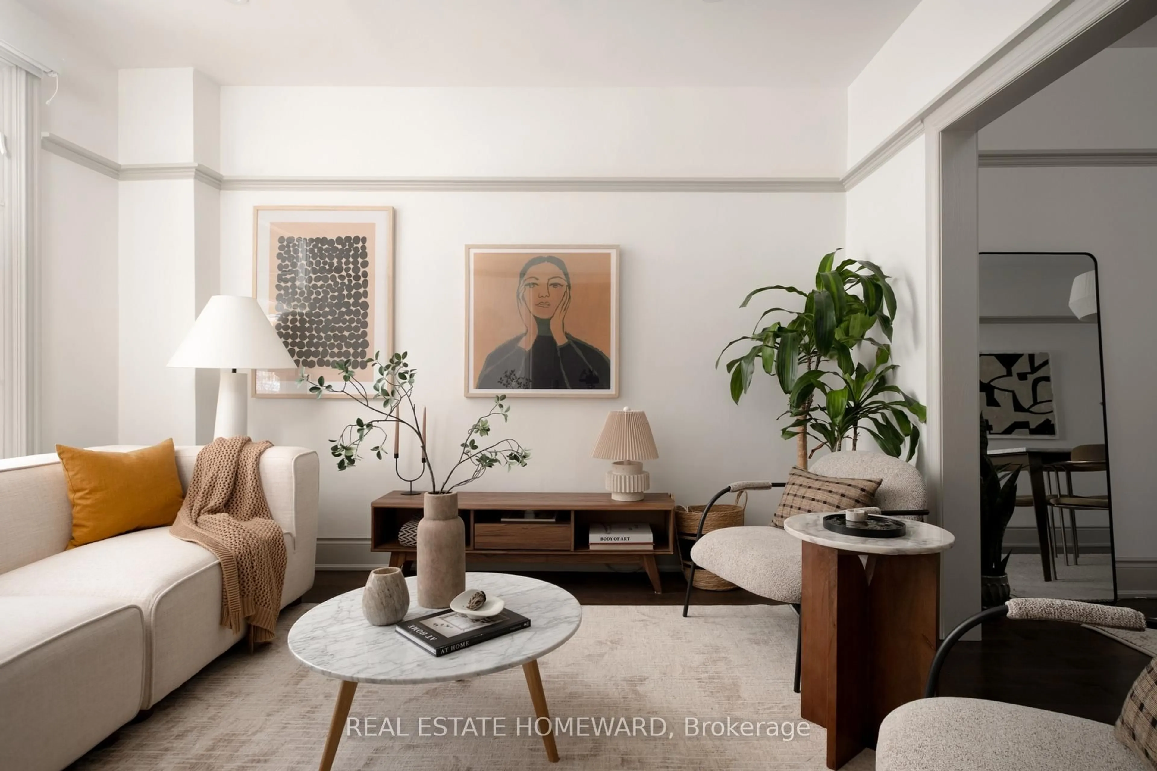 Living room with furniture, unknown for 127 Withrow Ave, Toronto Ontario M4K 1C8