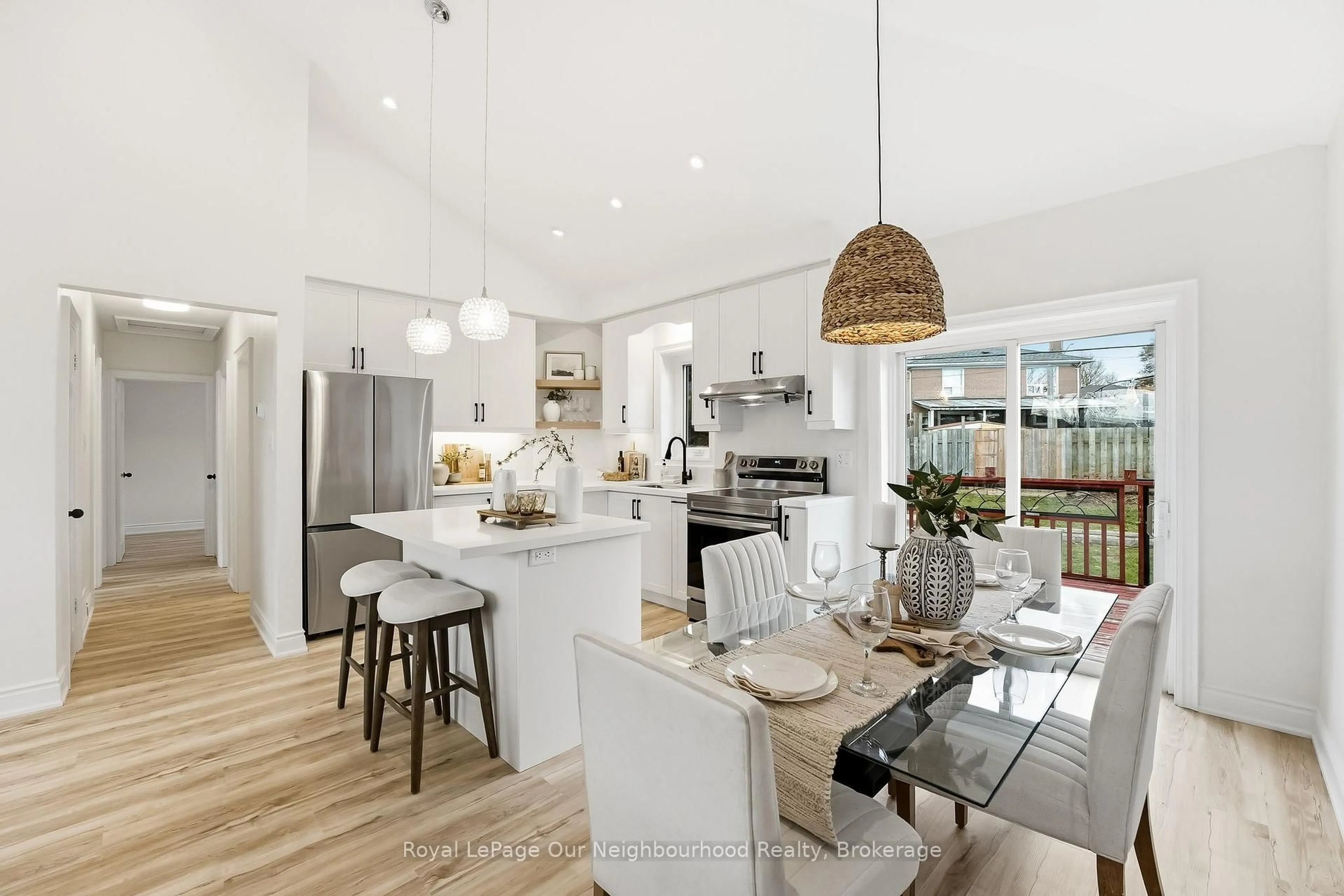 Open concept kitchen, unknown for 1346 Scugog Ave, Oshawa Ontario L1J 1J7