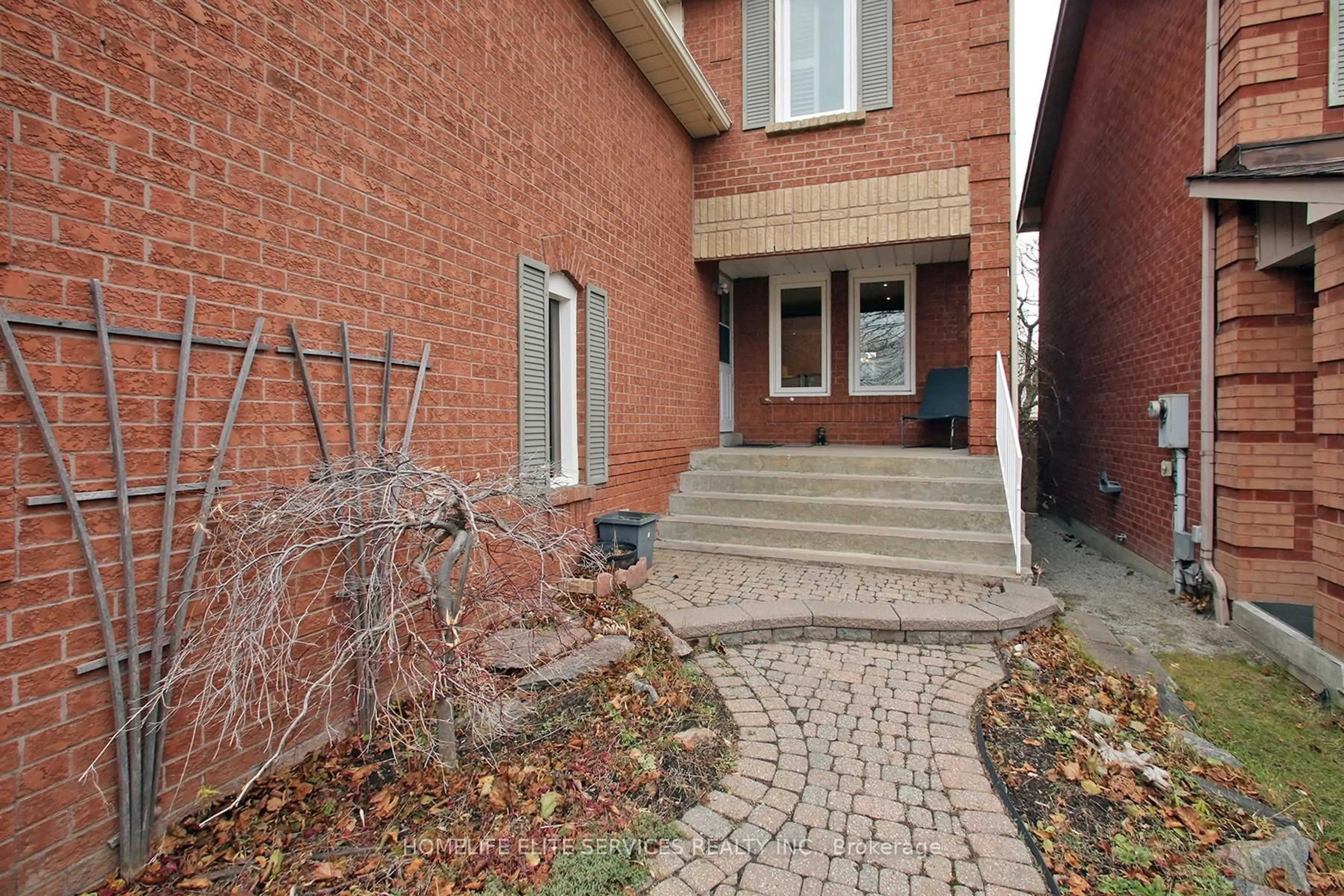 Home with brick exterior material, street for 58 Hearne Cres, Ajax Ontario L1T 3P6