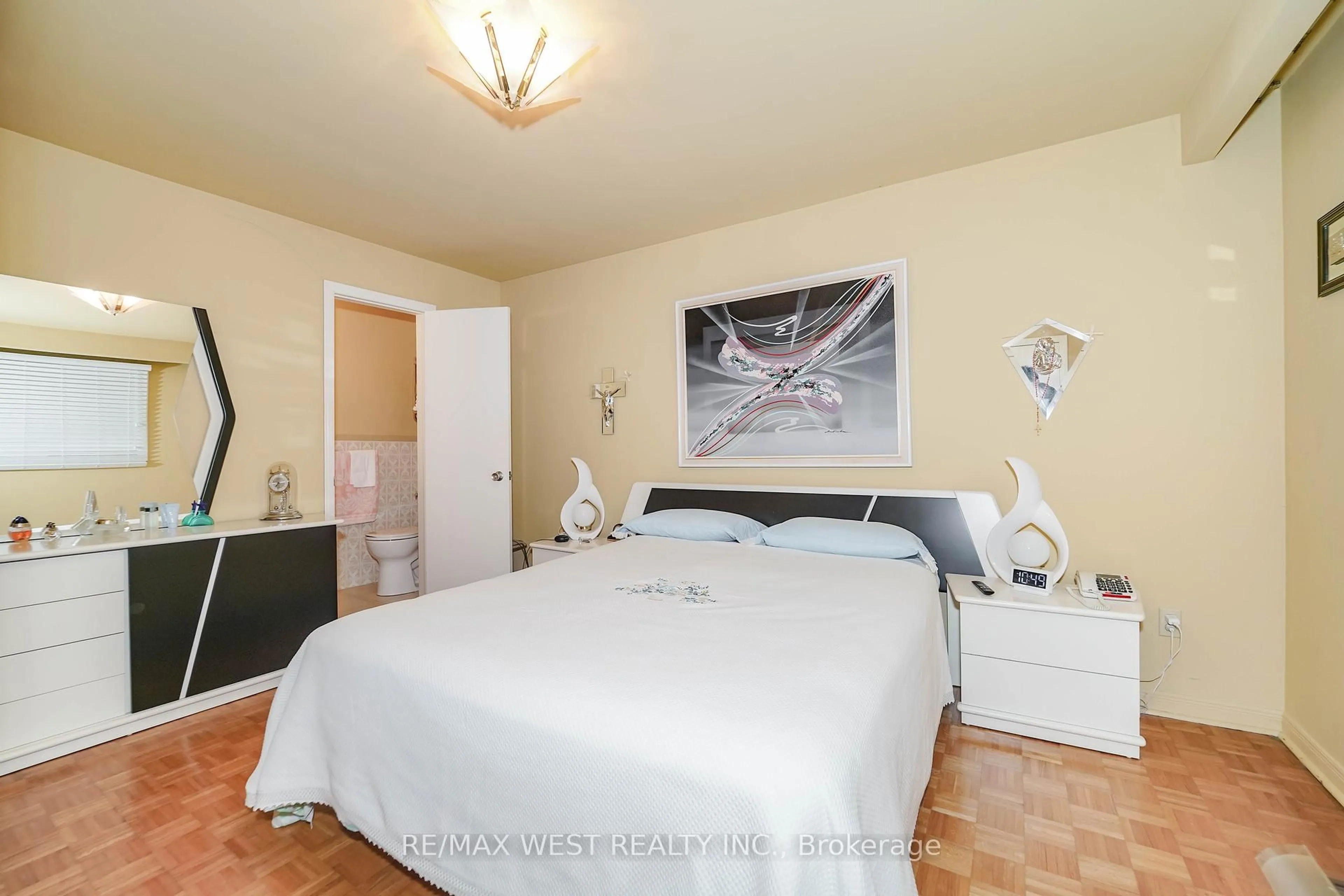 Bedroom with bed, wood/laminate floor for 21 Greendowns Dr, Toronto Ontario M1M 3S7