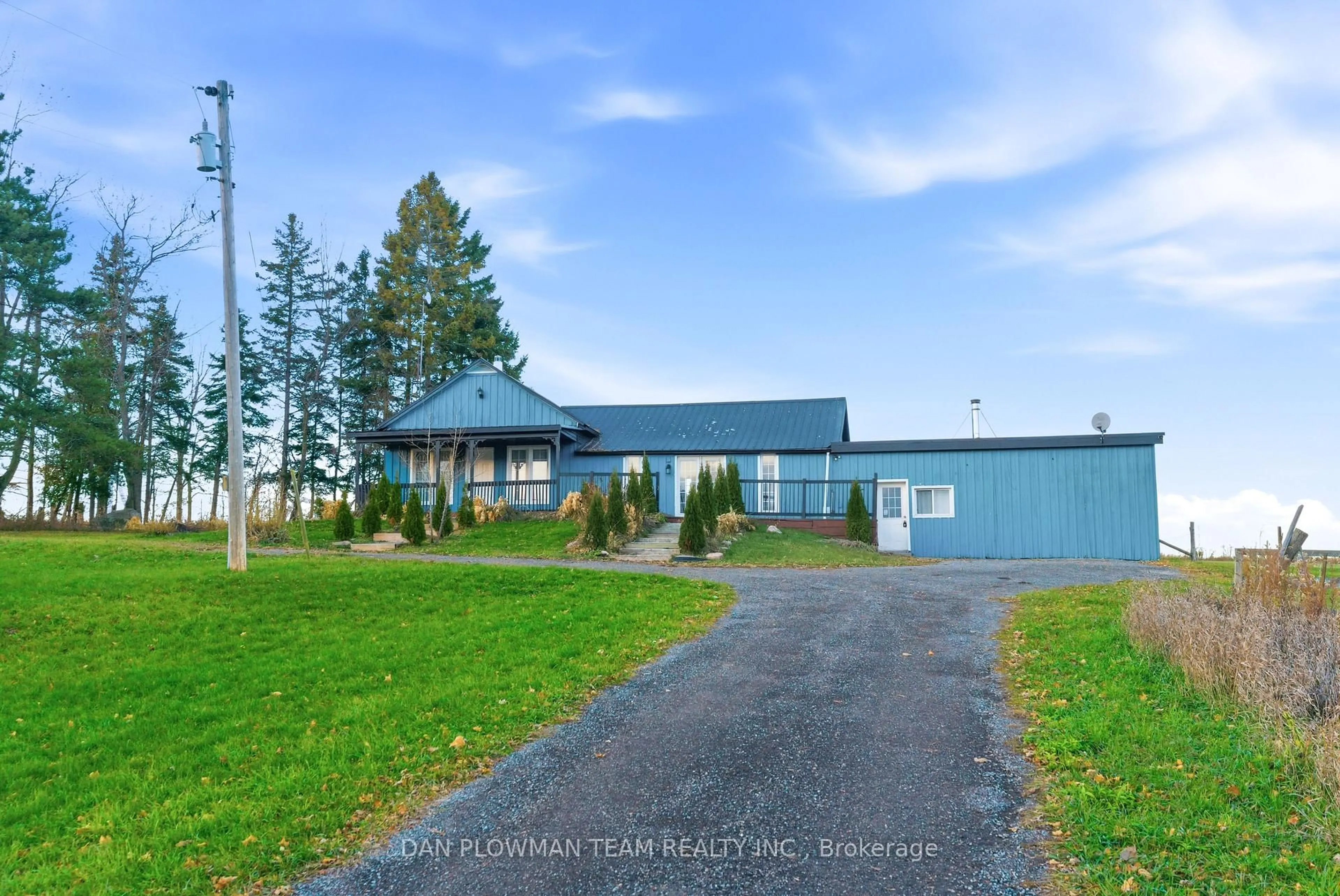 A pic from outside/outdoor area/front of a property/back of a property/a pic from drone, unknown for 4050 Concession Road 6 Rd, Clarington Ontario L0A 1E0