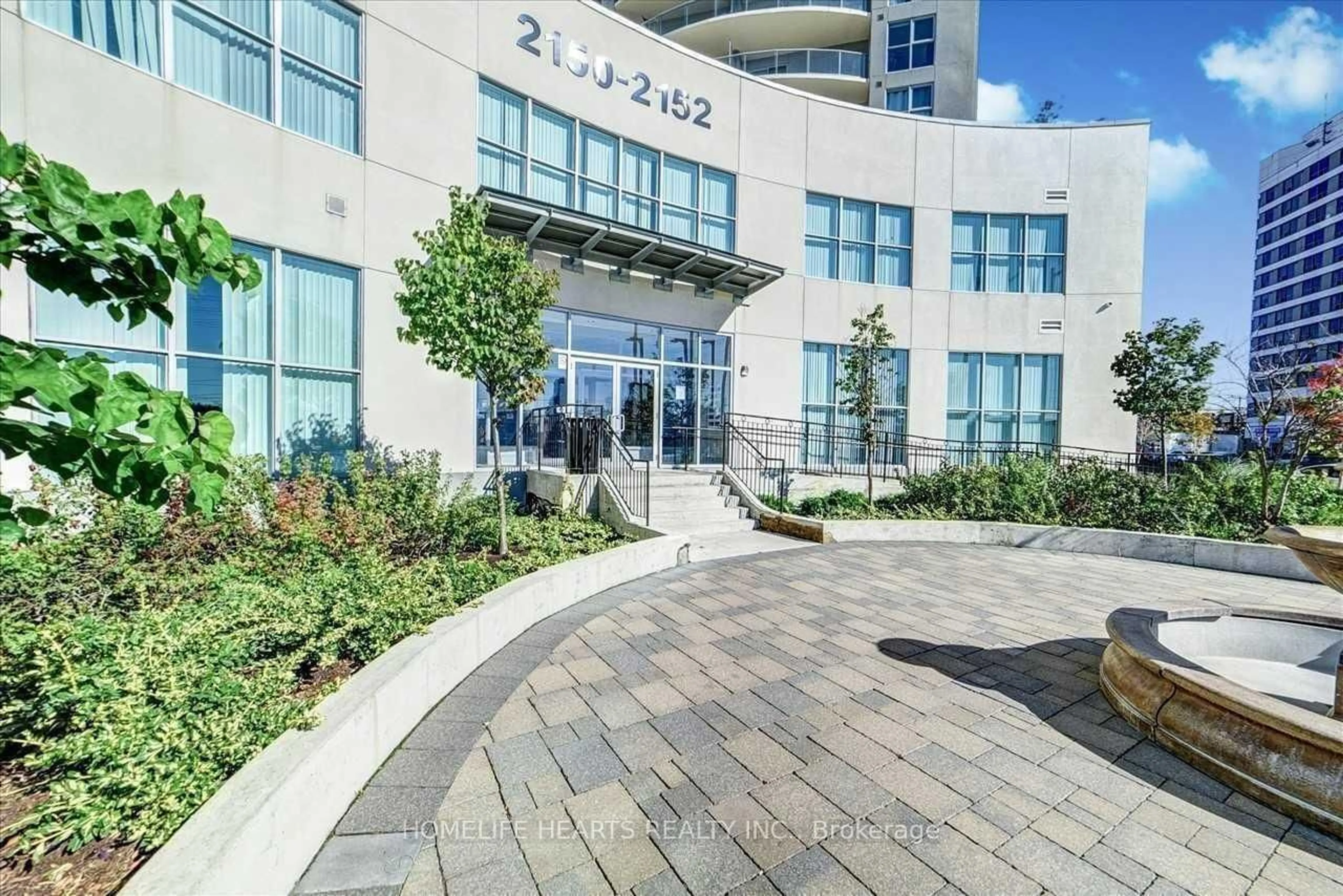 Unknown for 2152 LAWRENCE Ave #206, Toronto Ontario M1R 3A8