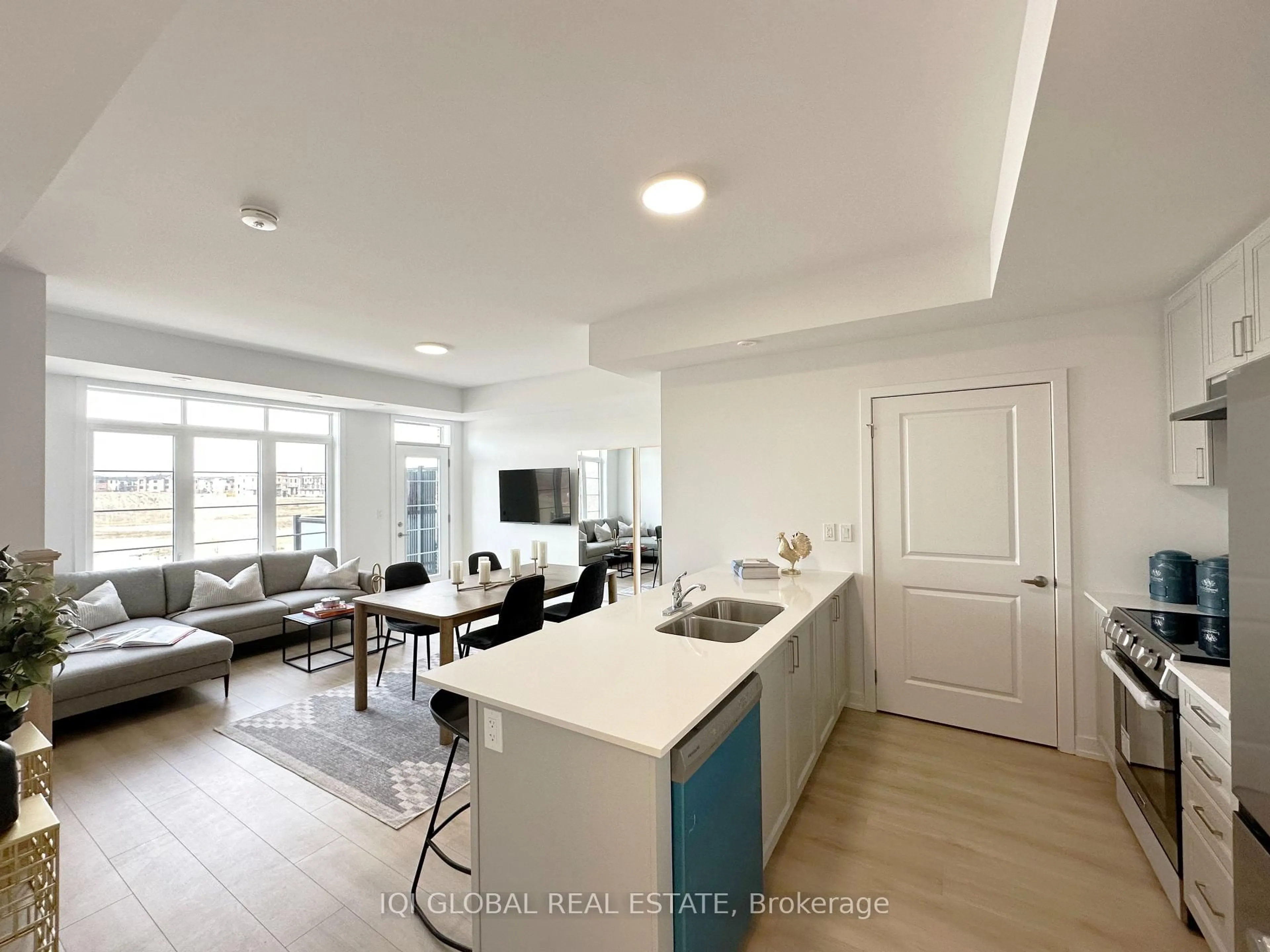 Open concept kitchen, unknown for 1655 Palmers Sawmill Rd #119, Pickering Ontario L1X 0R3