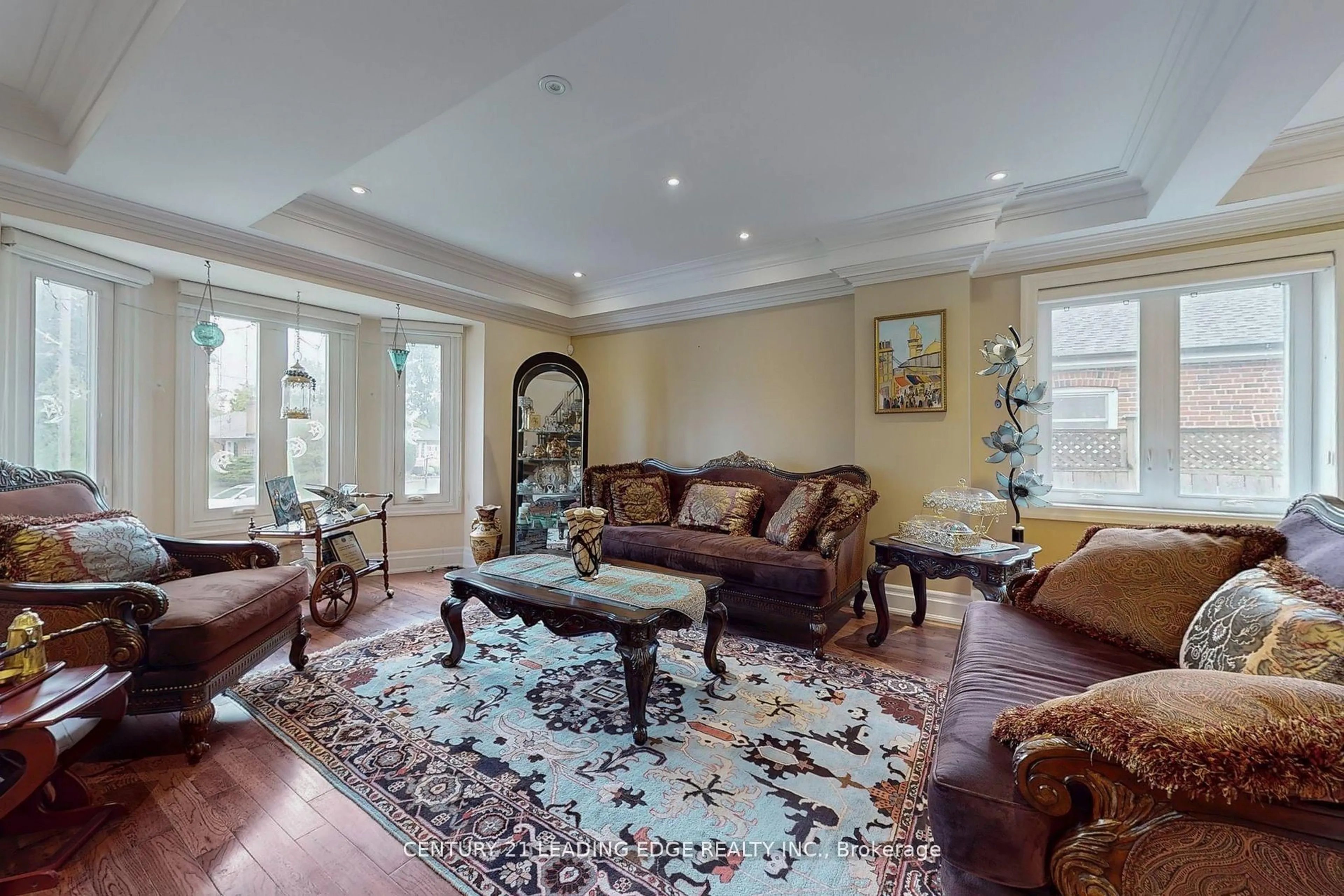 Living room with furniture, unknown for 11 Bellvare Cres, Toronto Ontario M1R 2M8