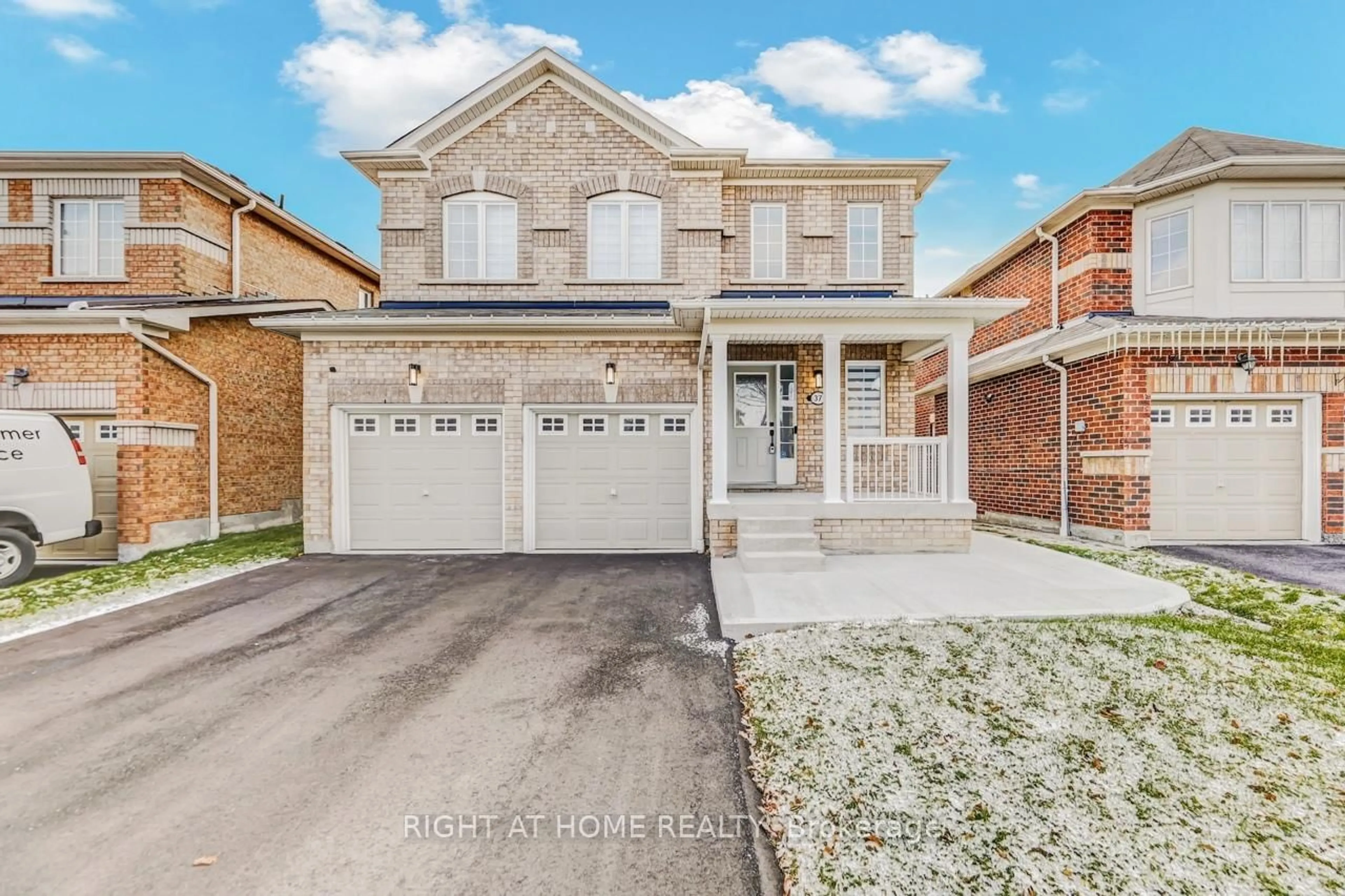 Home with brick exterior material, street for 37 Oceanpearl Cres, Whitby Ontario L1N 0C5