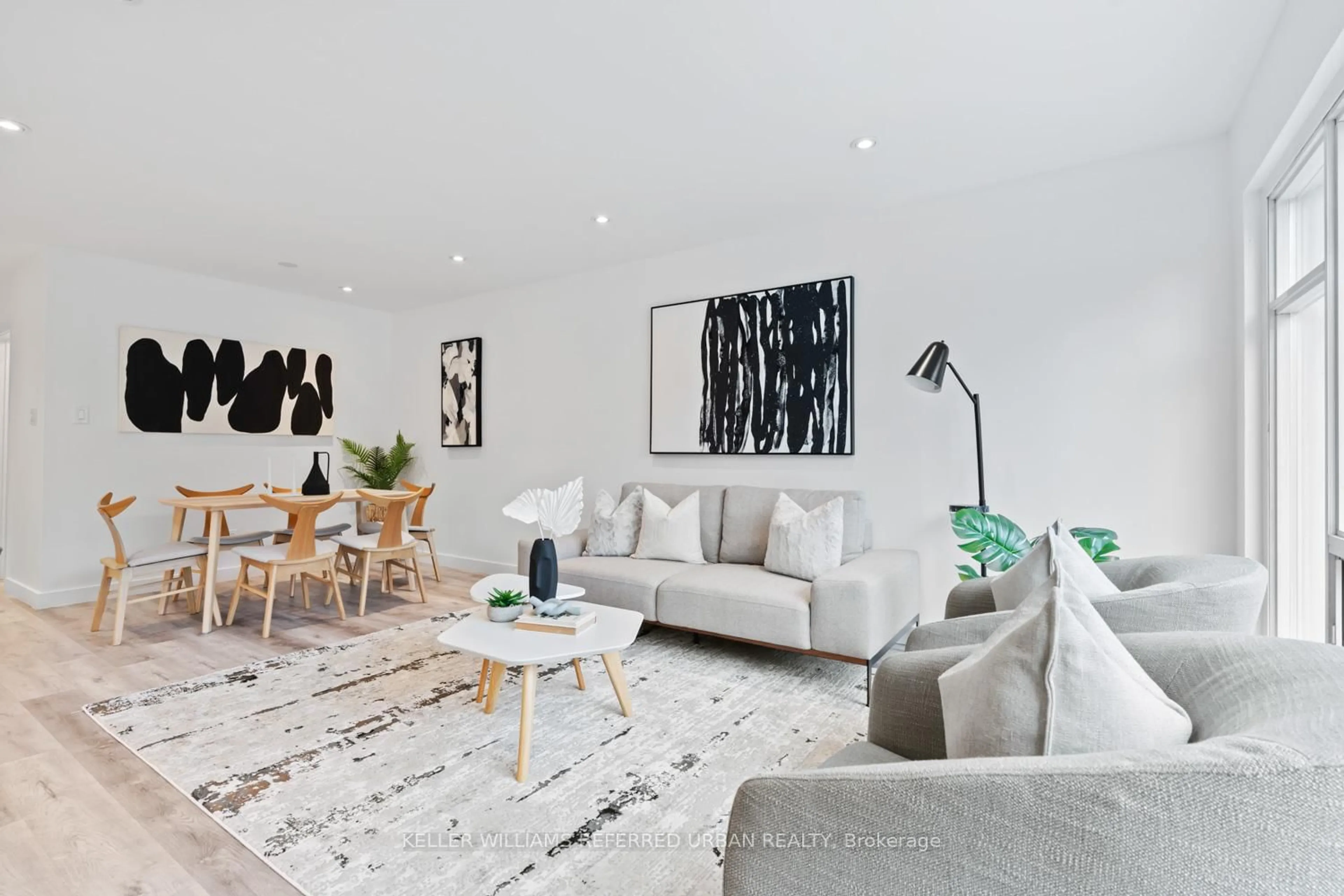 Living room with furniture, unknown for 73 Trinnell Blvd, Toronto Ontario M1L 1S6