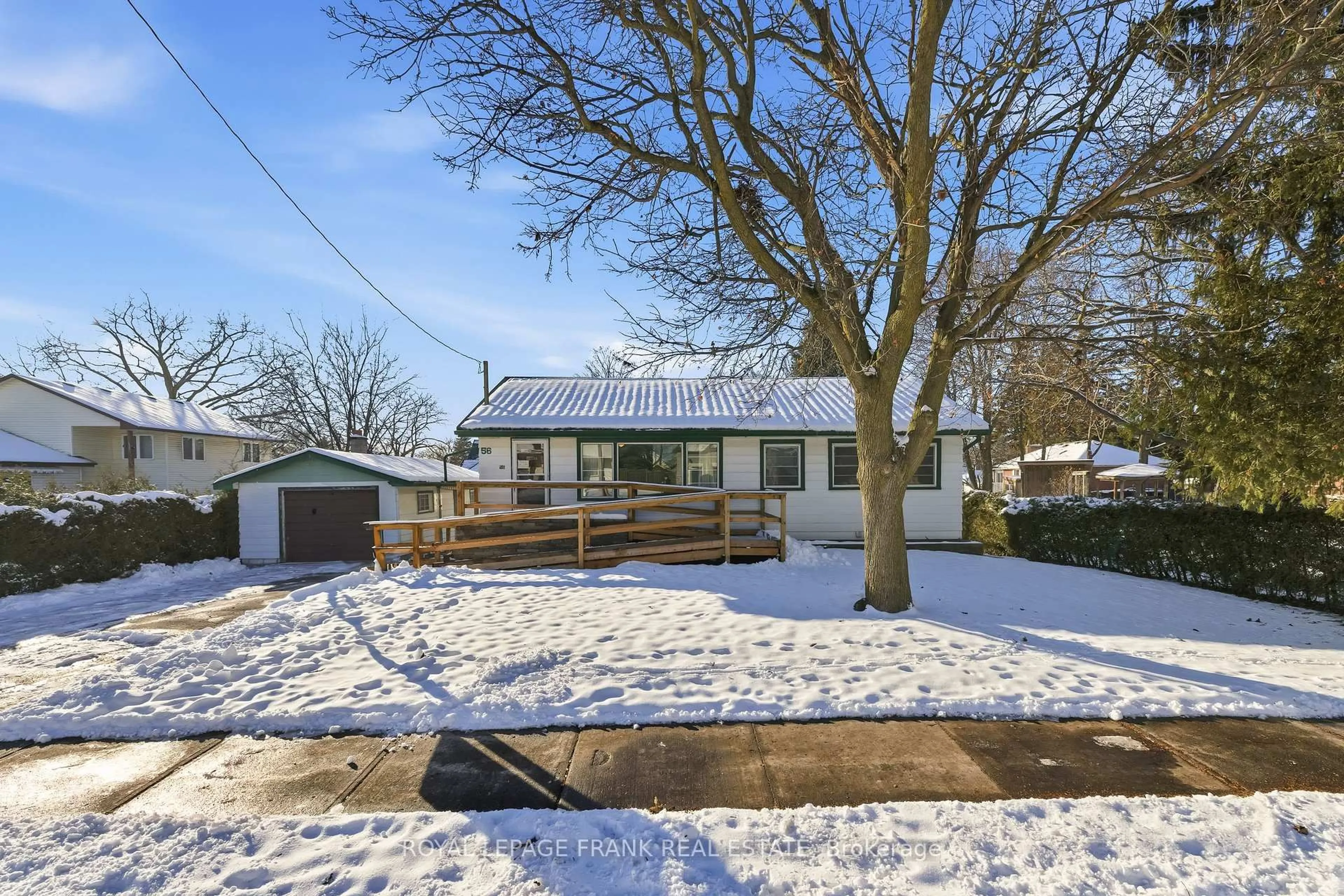 A pic from outside/outdoor area/front of a property/back of a property/a pic from drone, street for 56 Queen St, Whitby Ontario L1M 1C4