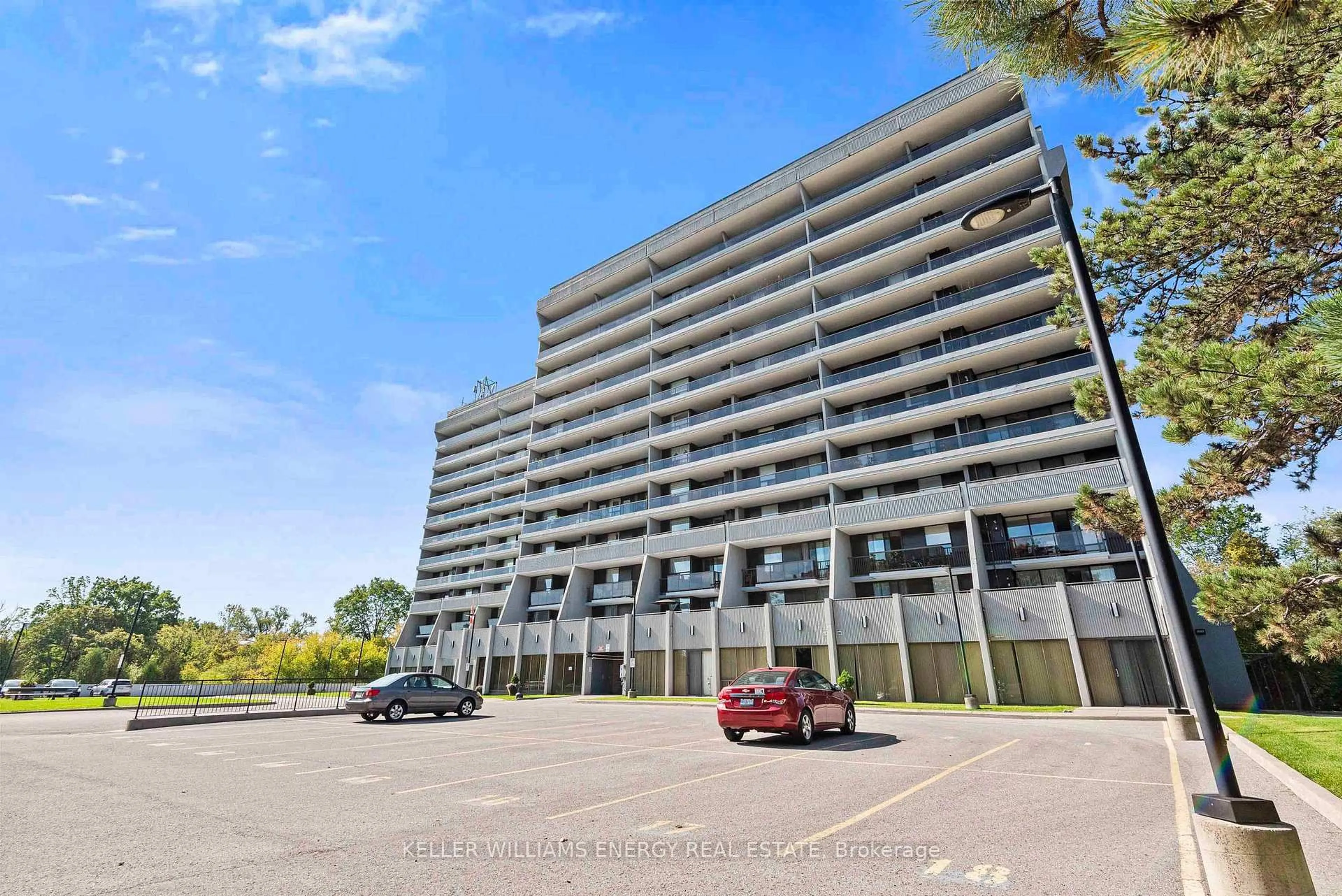 Unknown for 92 Church St #1110, Ajax Ontario L1S 6B4