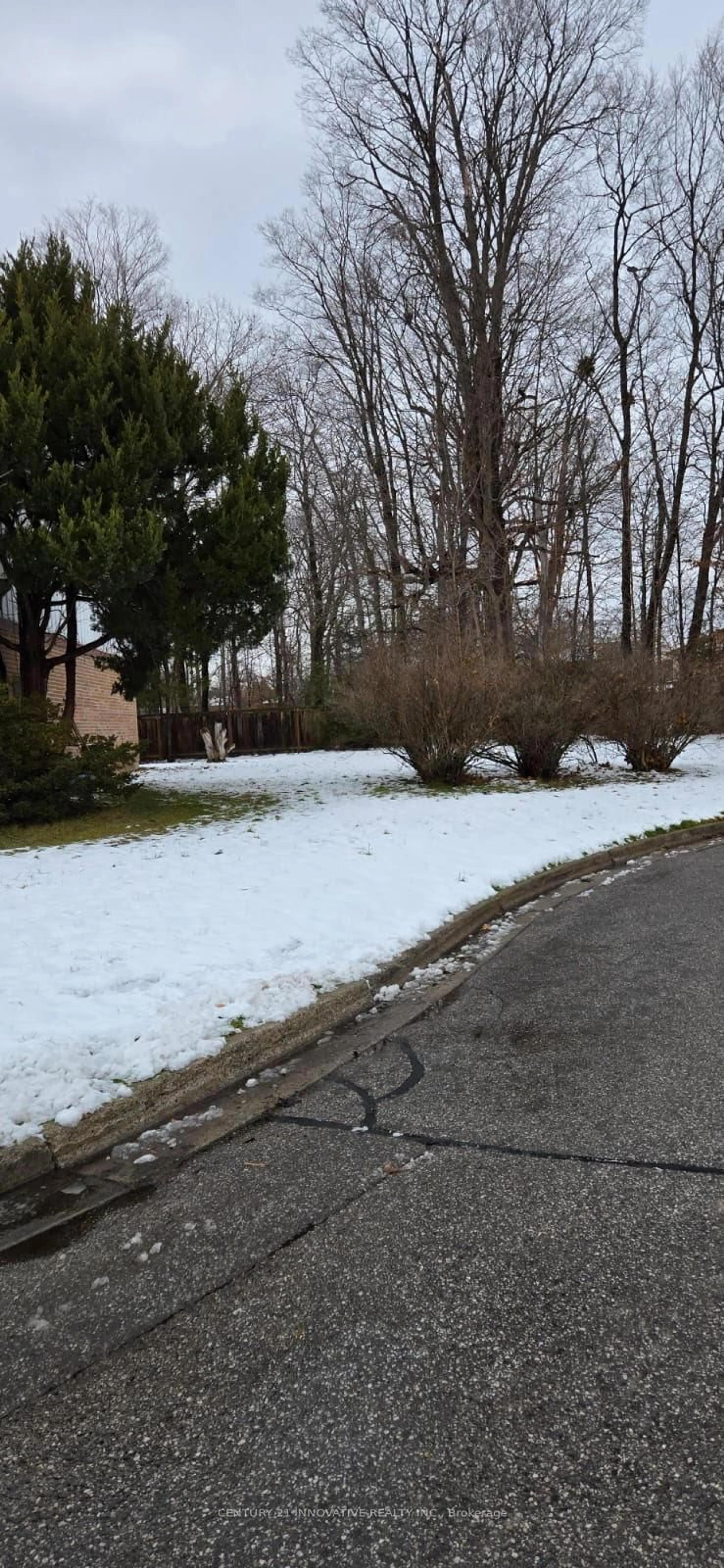 Unknown for 1133 Trowbridge Crt, Oshawa Ontario L1G 7H1