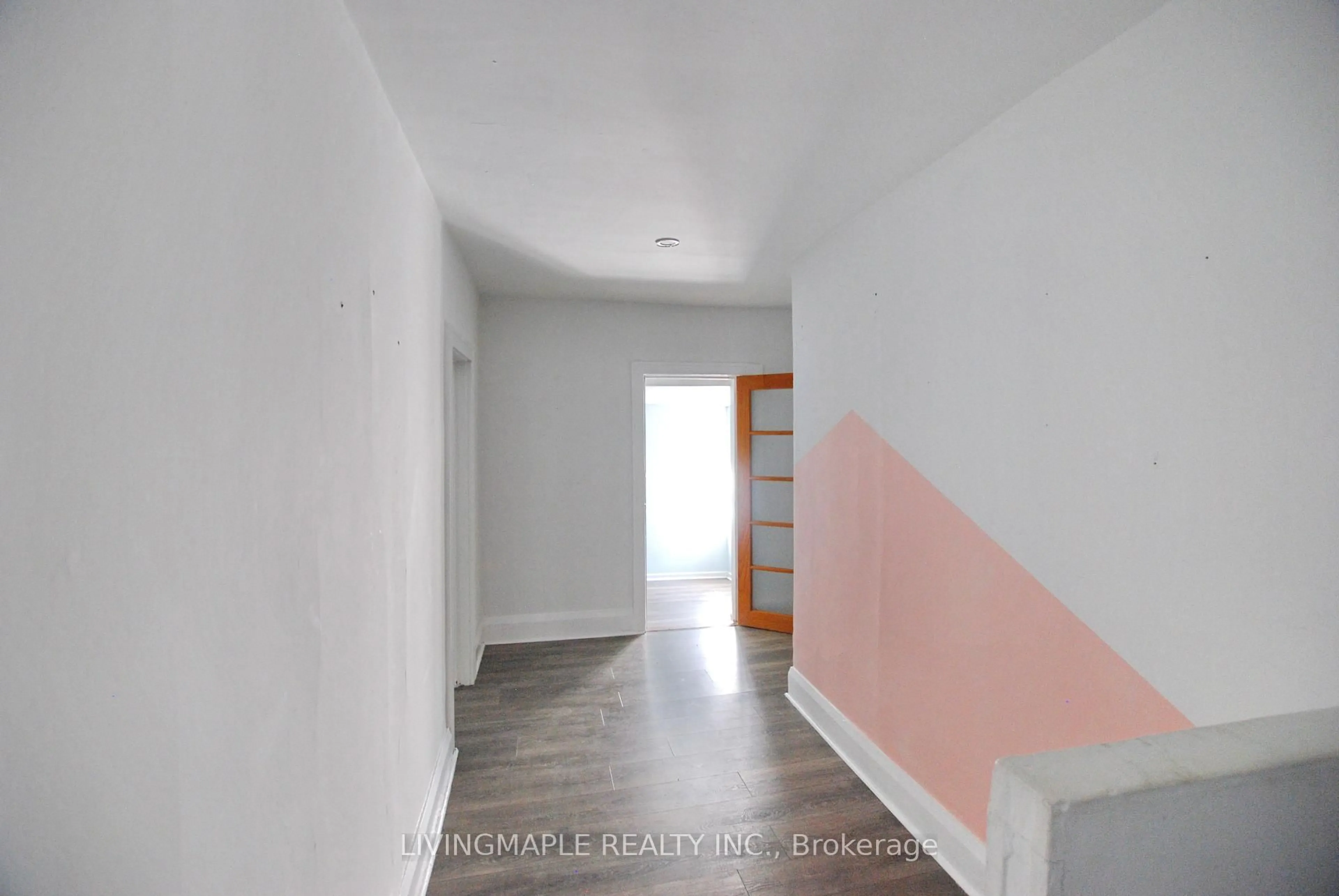 Unknown for 50 Fernwood Park Ave, Toronto Ontario M4E 3G1