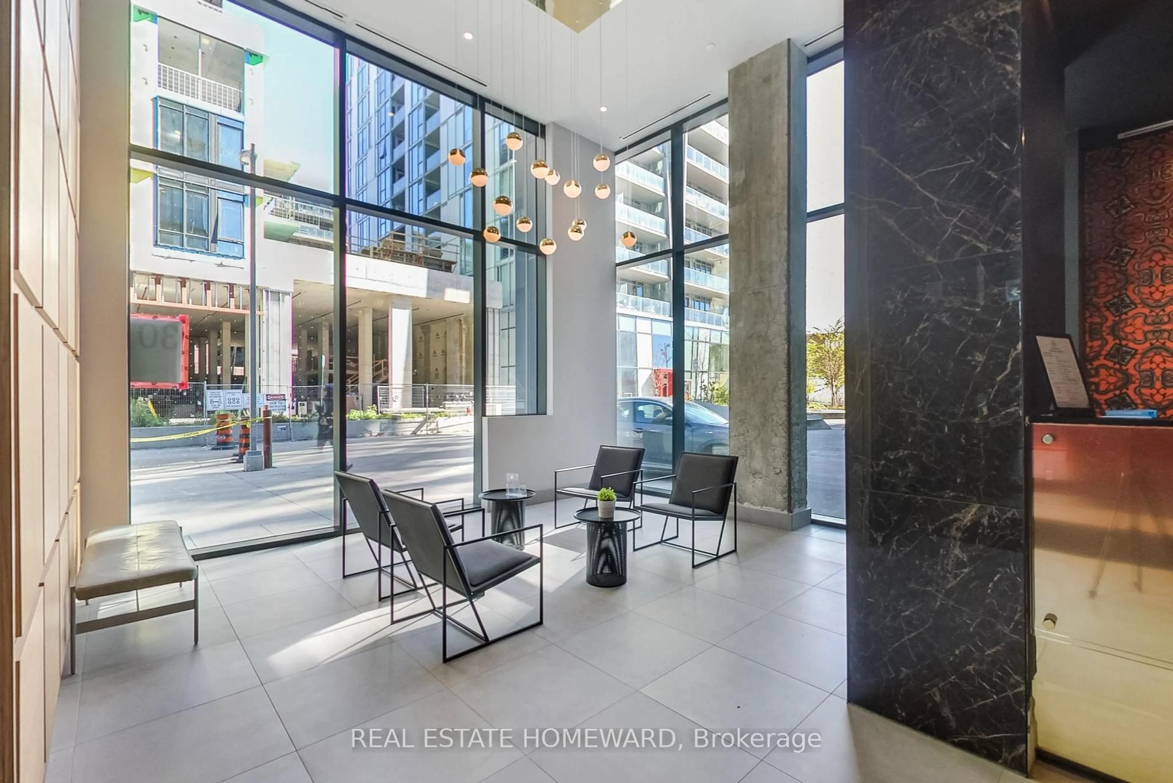 Indoor foyer for 30 Baseball Pl #1113, Toronto Ontario M4M 0E8