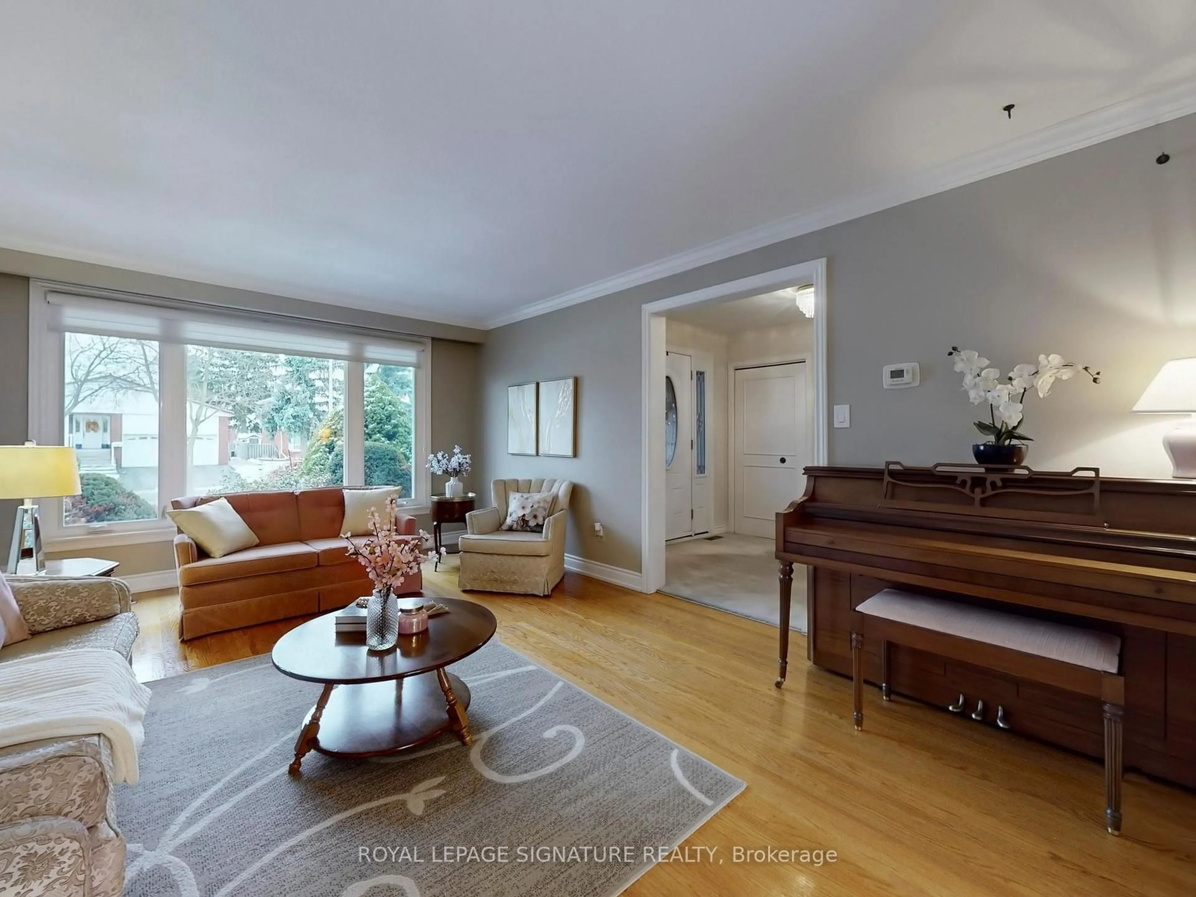 Living room with furniture, unknown for 34 Charade Crt, Toronto Ontario M1W 1C8