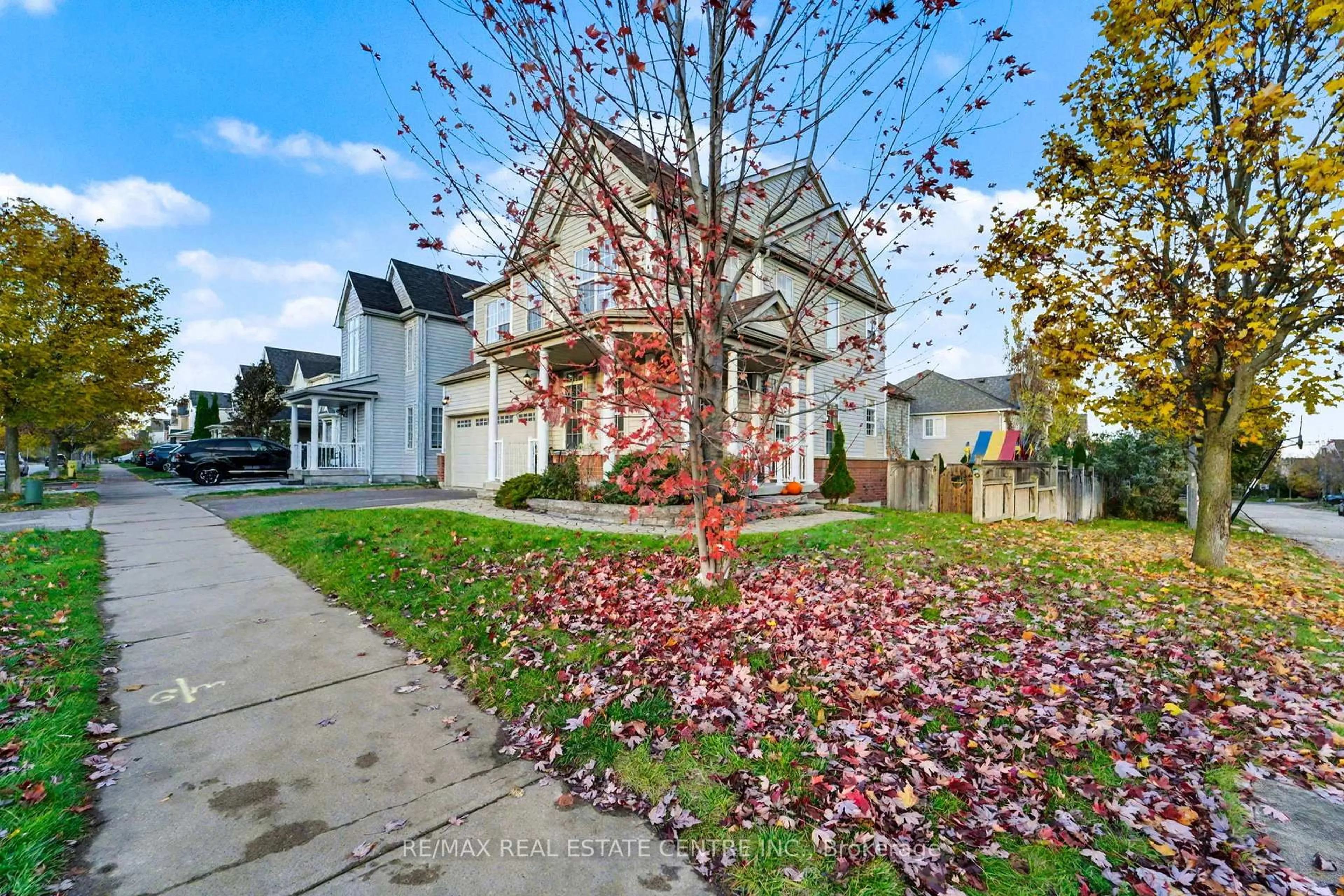 Unknown for 56 Vanguard Dr, Whitby Ontario L1M 2N8