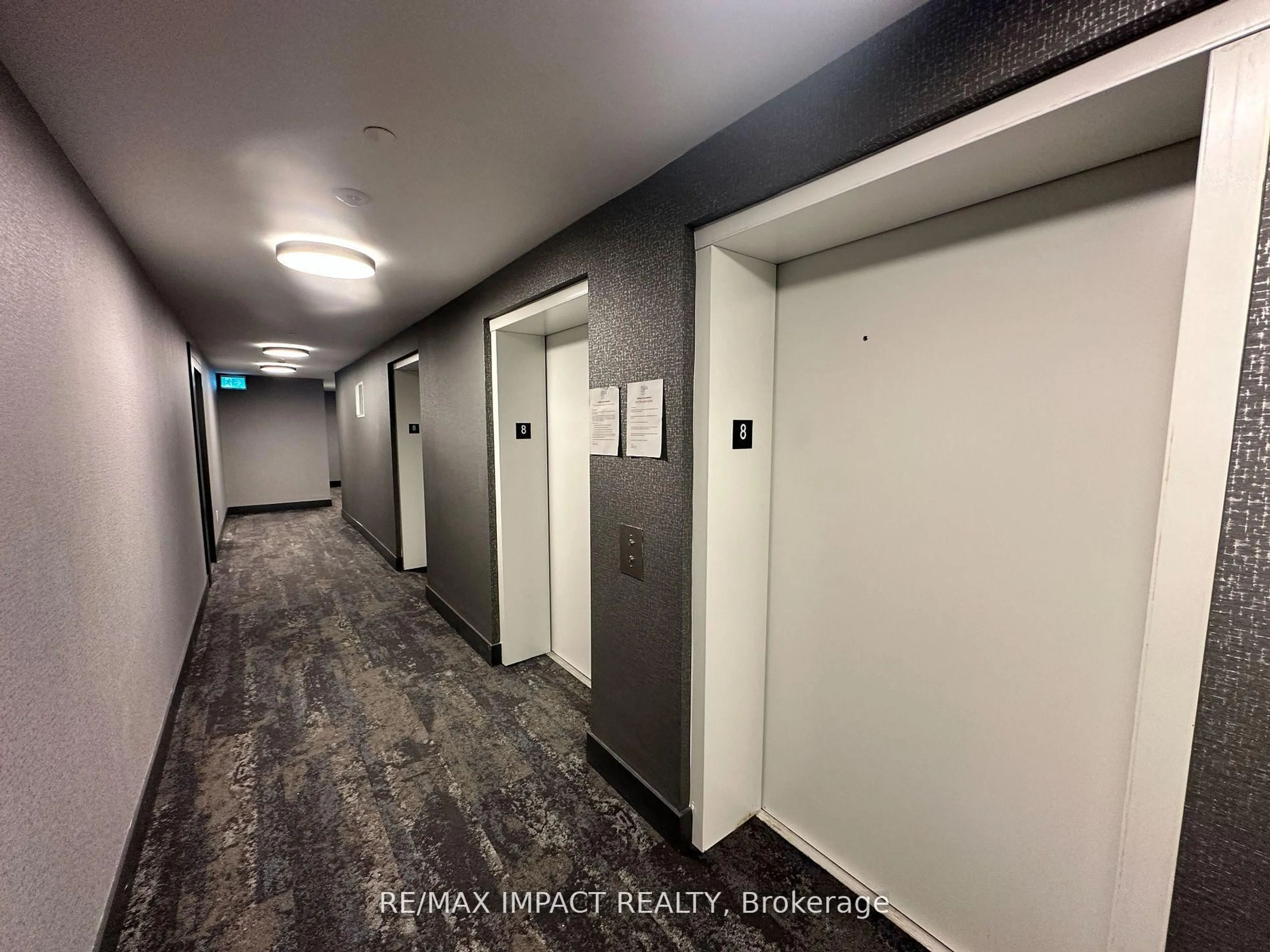 Unknown for 3270 Sheppard Ave #821, Toronto Ontario M1T 3K3