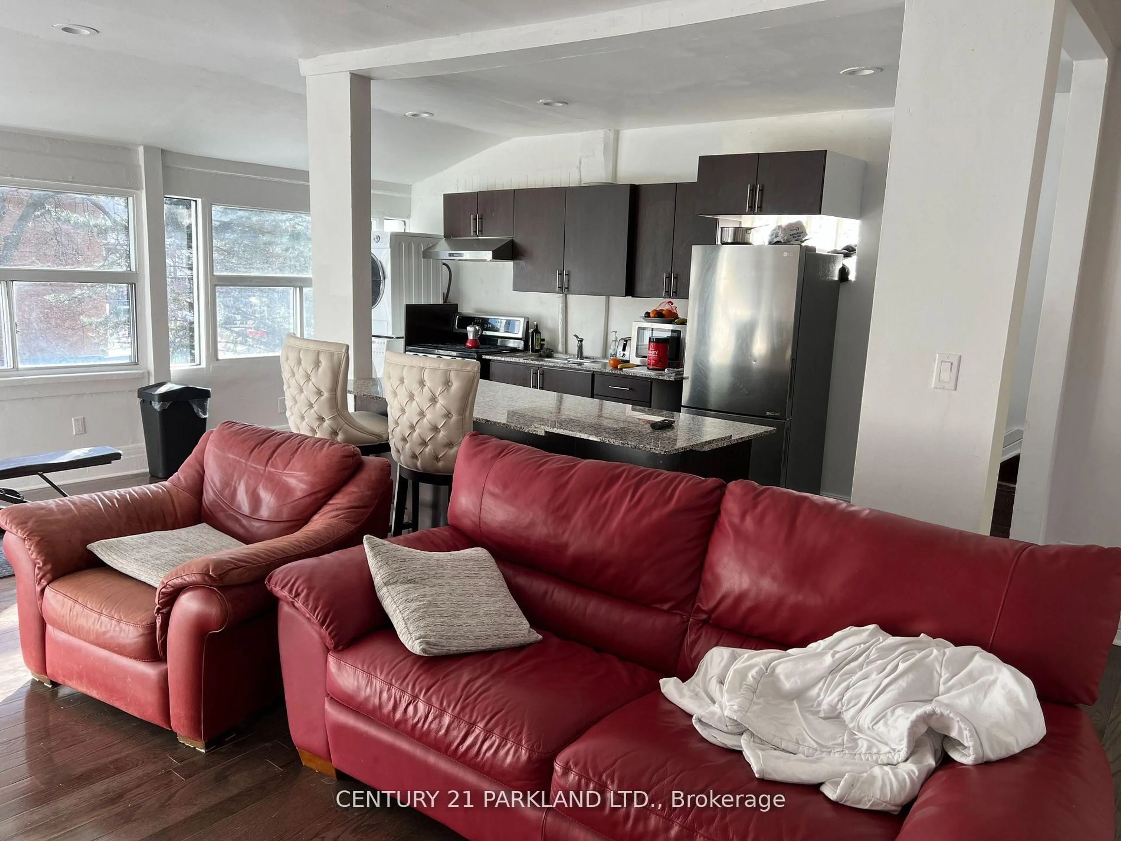 Open concept kitchen, unknown for 2 Dearbourne Ave, Toronto Ontario M4K 1M7