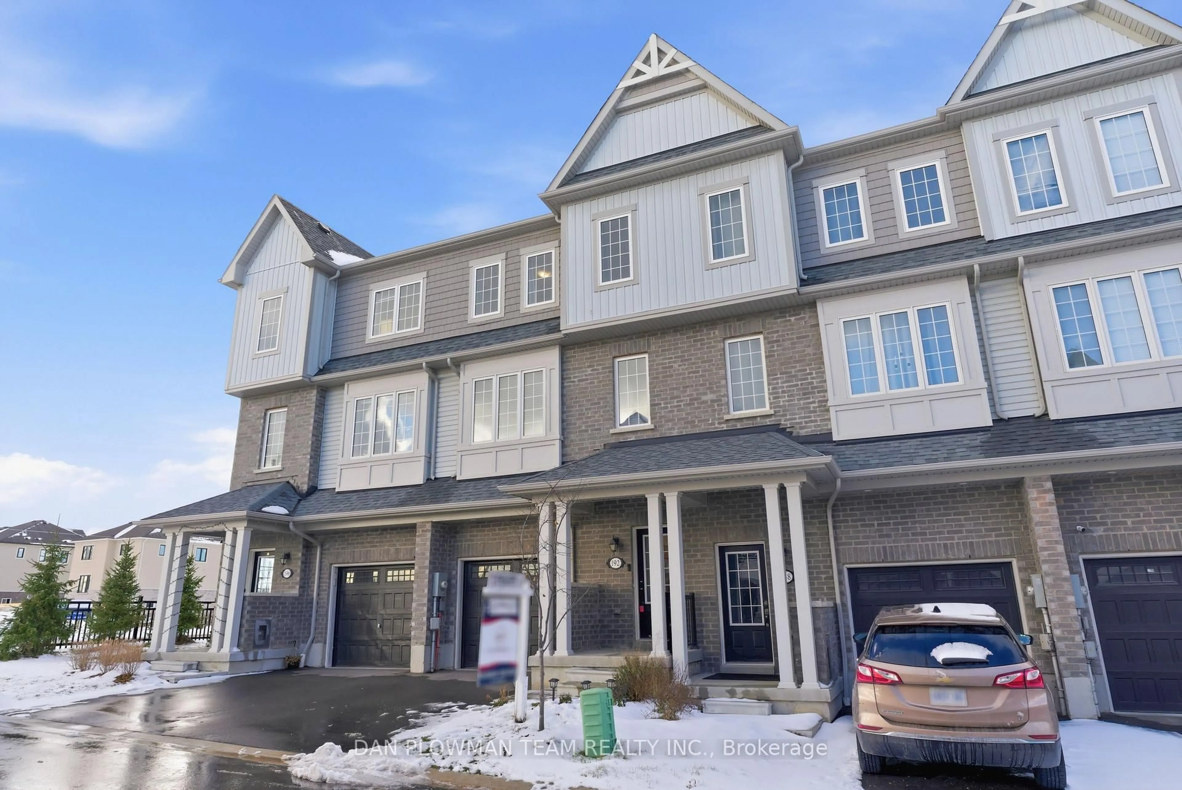 A pic from outside/outdoor area/front of a property/back of a property/a pic from drone, unknown for 192 Honey Crisp Lane, Clarington Ontario L1C 7H7