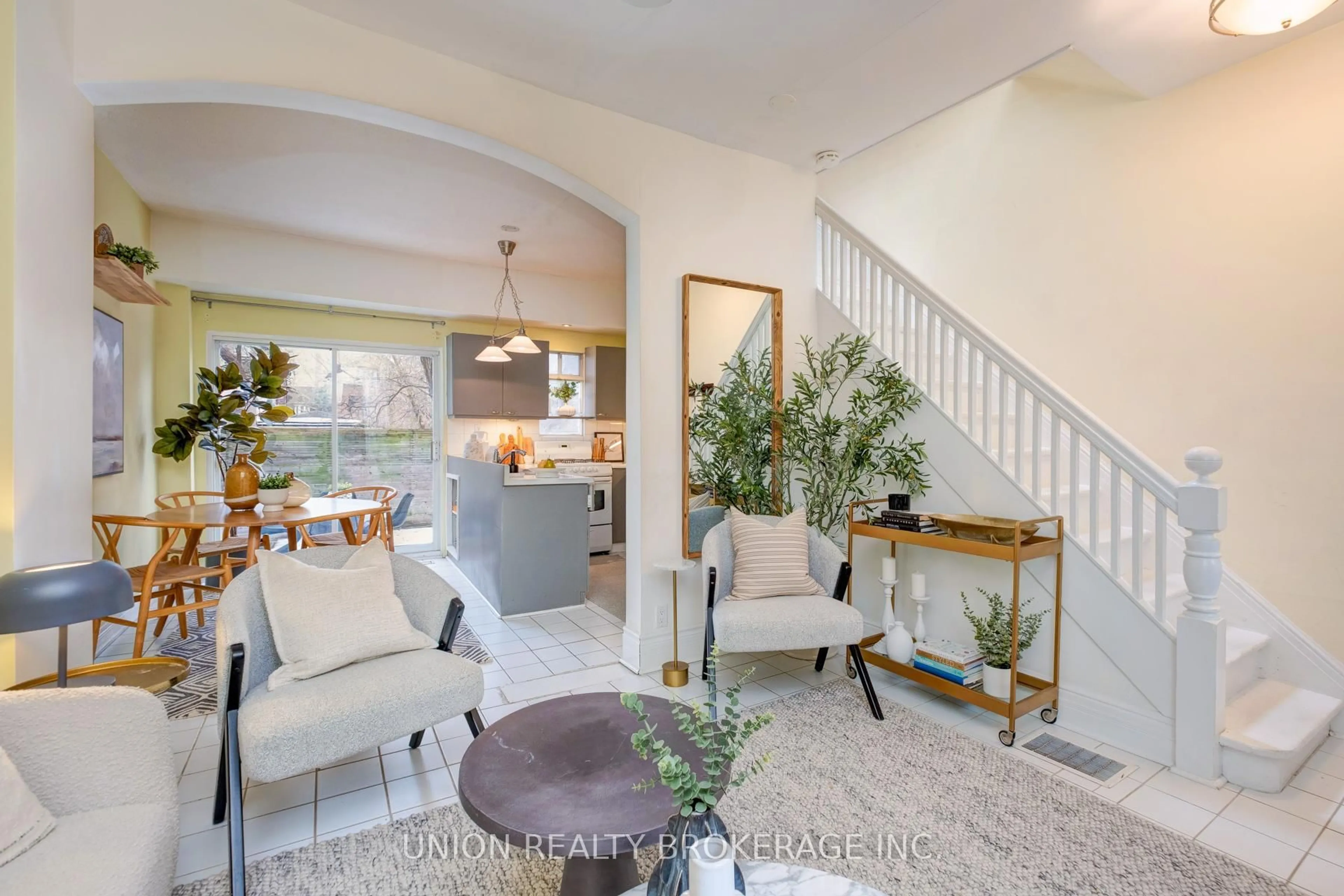 Living room with furniture, unknown for 211 De Grassi St, Toronto Ontario M4M 2K8