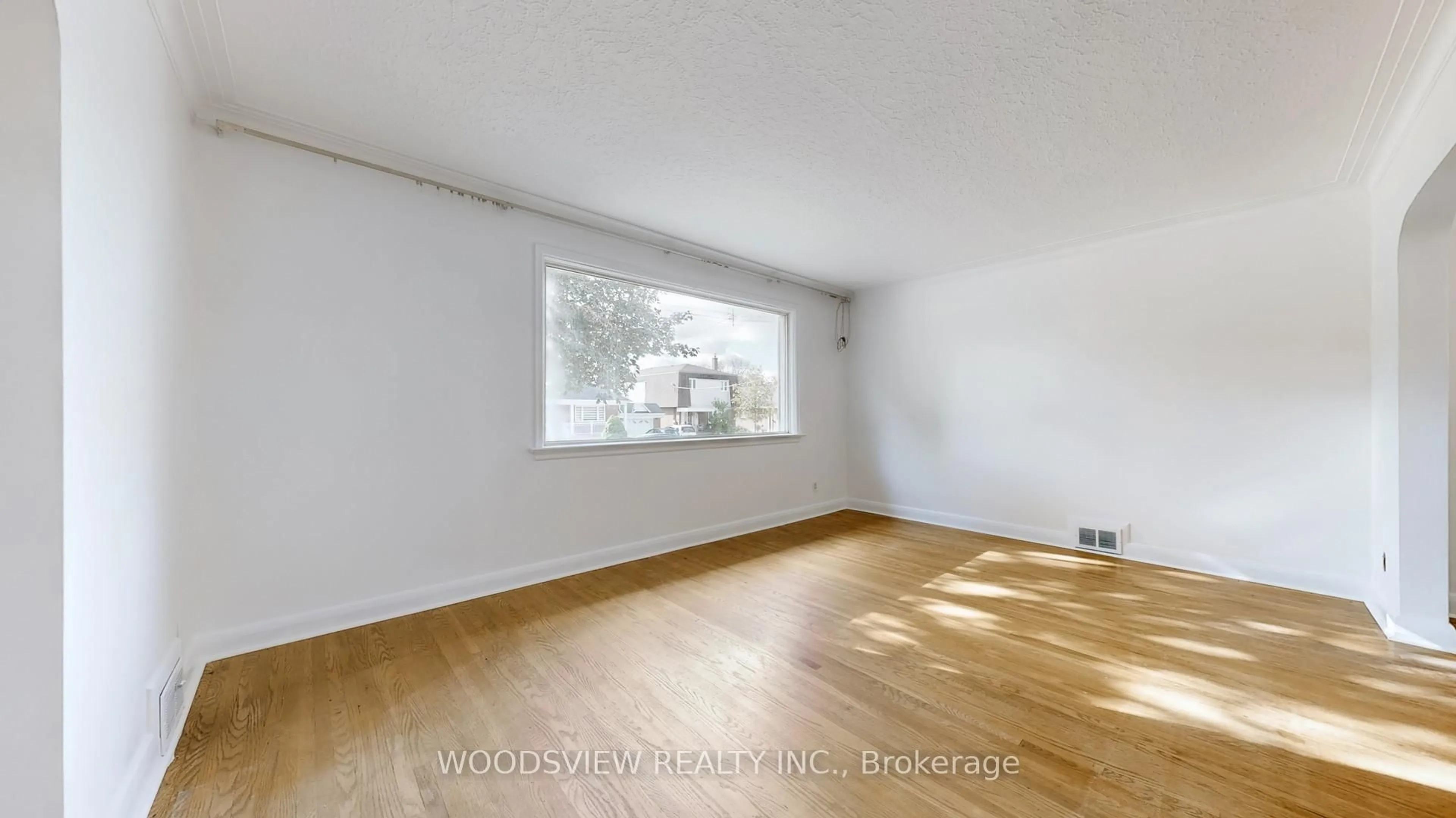 A pic of a room for 14 Shandara Cres, Toronto Ontario M1R 1E9