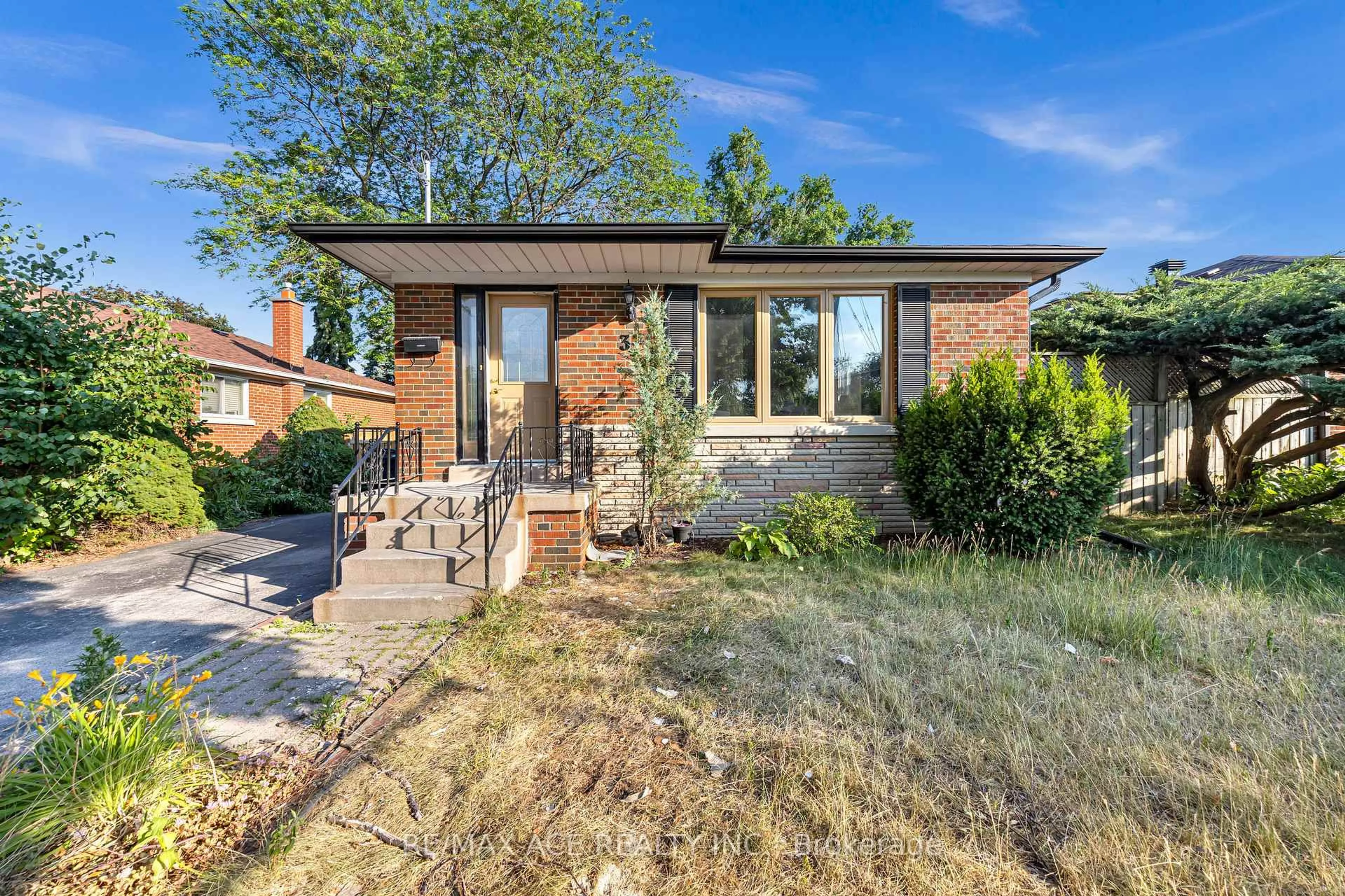 Home with brick exterior material, street for 3 Hogan Dr, Toronto Ontario M1G 2H1