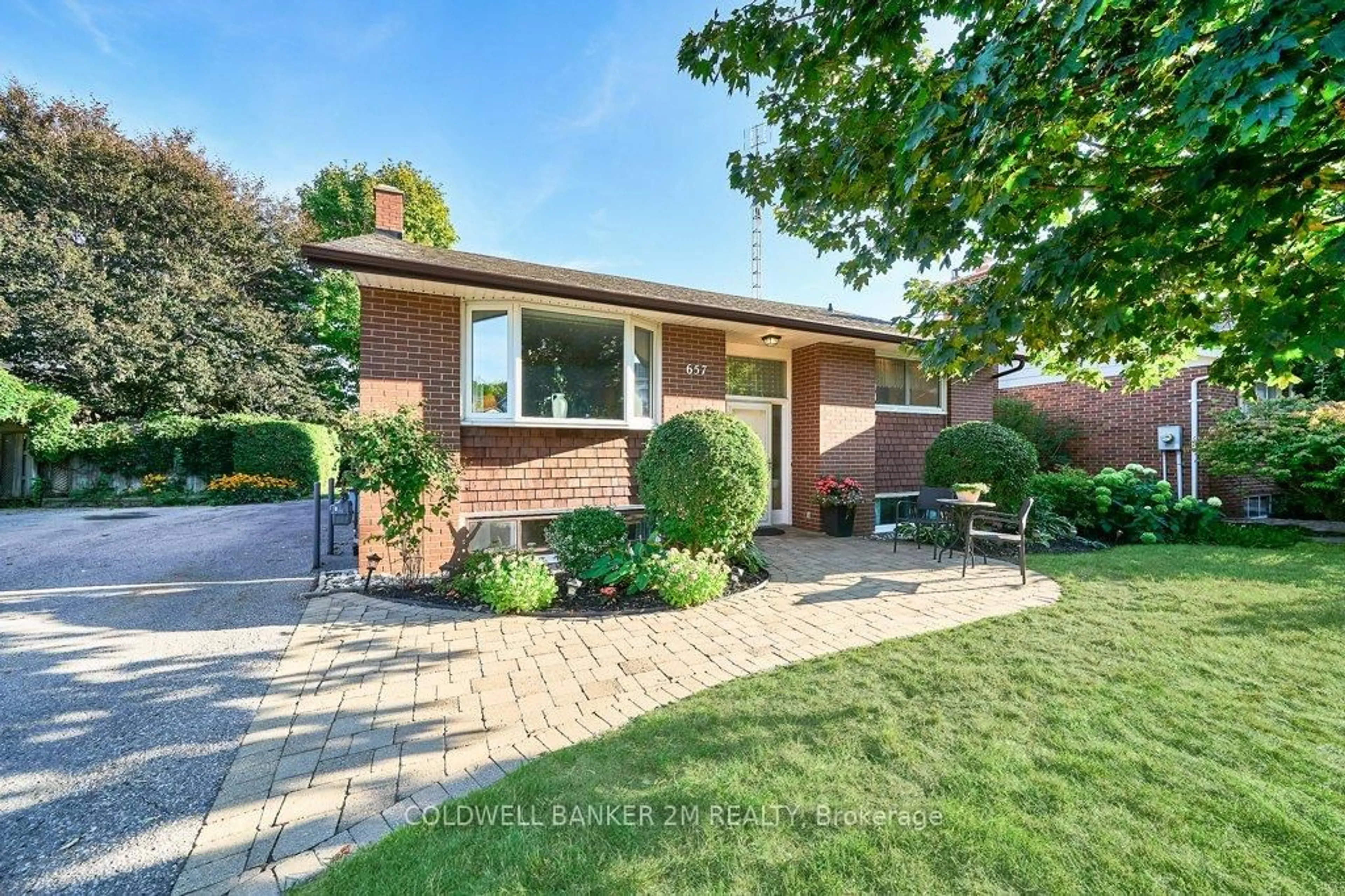Home with brick exterior material, street for 657 Balmoral Dr, Oshawa Ontario L1J 3A6