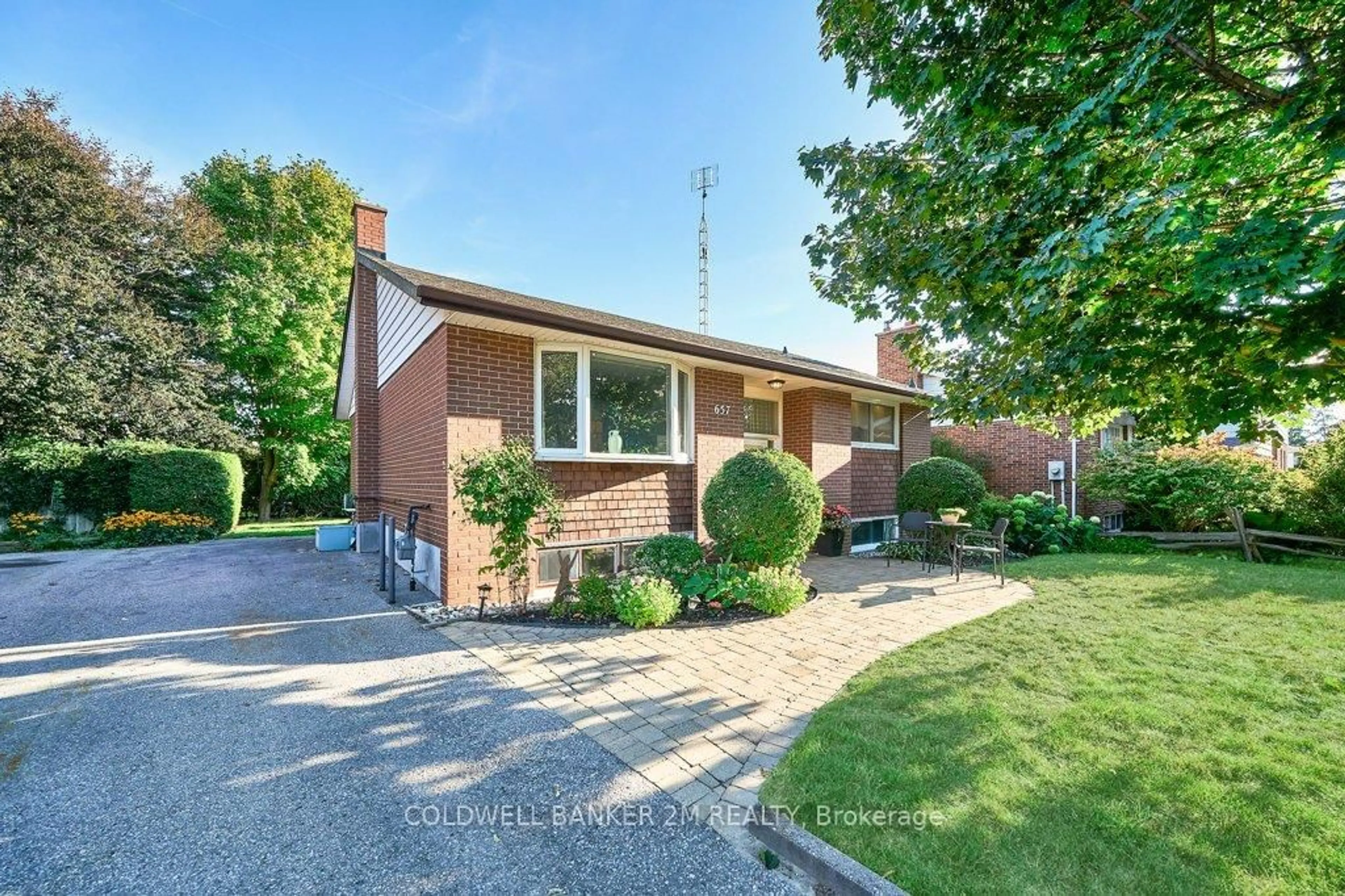 Home with brick exterior material, street for 657 Balmoral Dr, Oshawa Ontario L1J 3A6