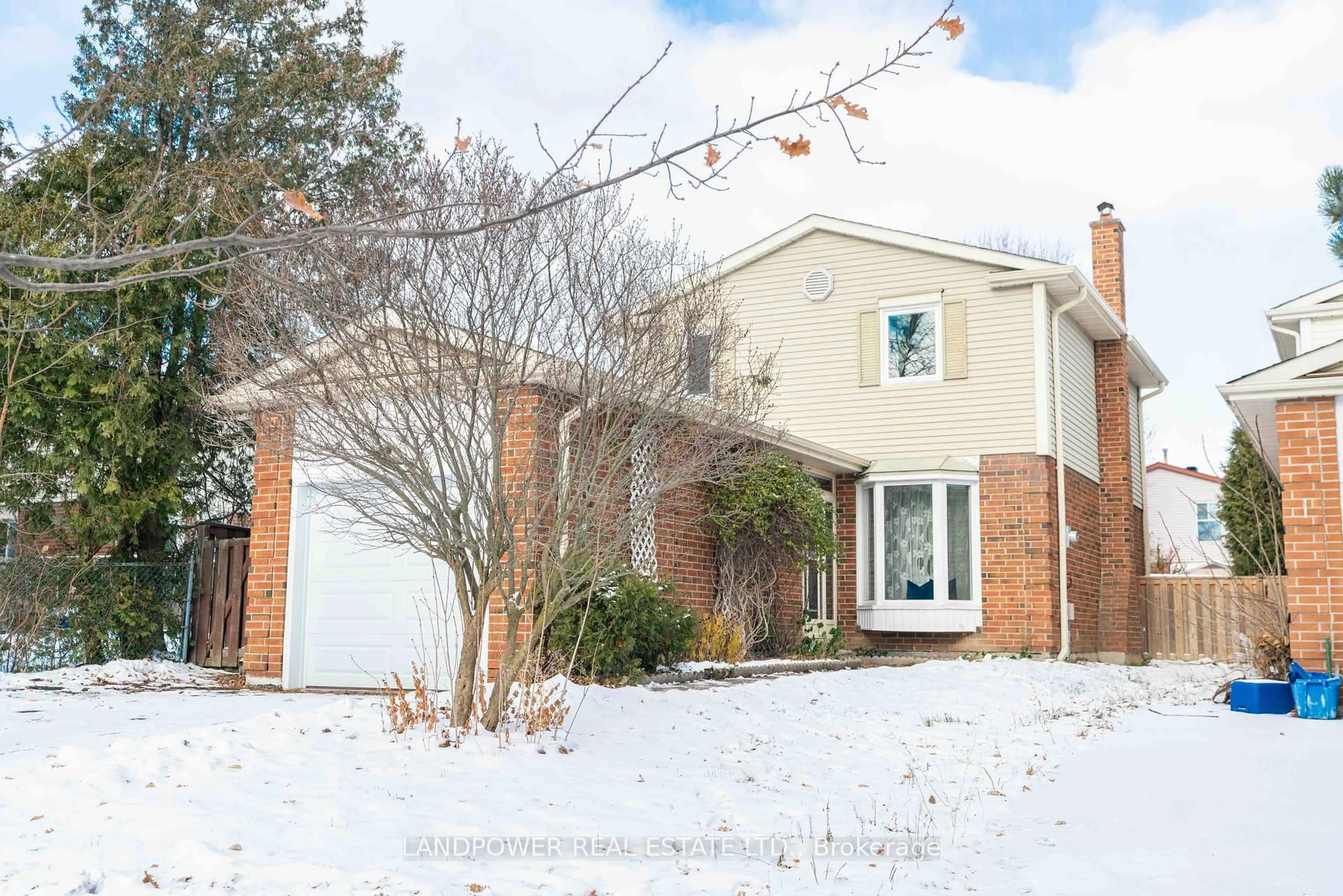 Home with brick exterior material, street for 19 Oakhaven Dr, Toronto Ontario M1V 1X8