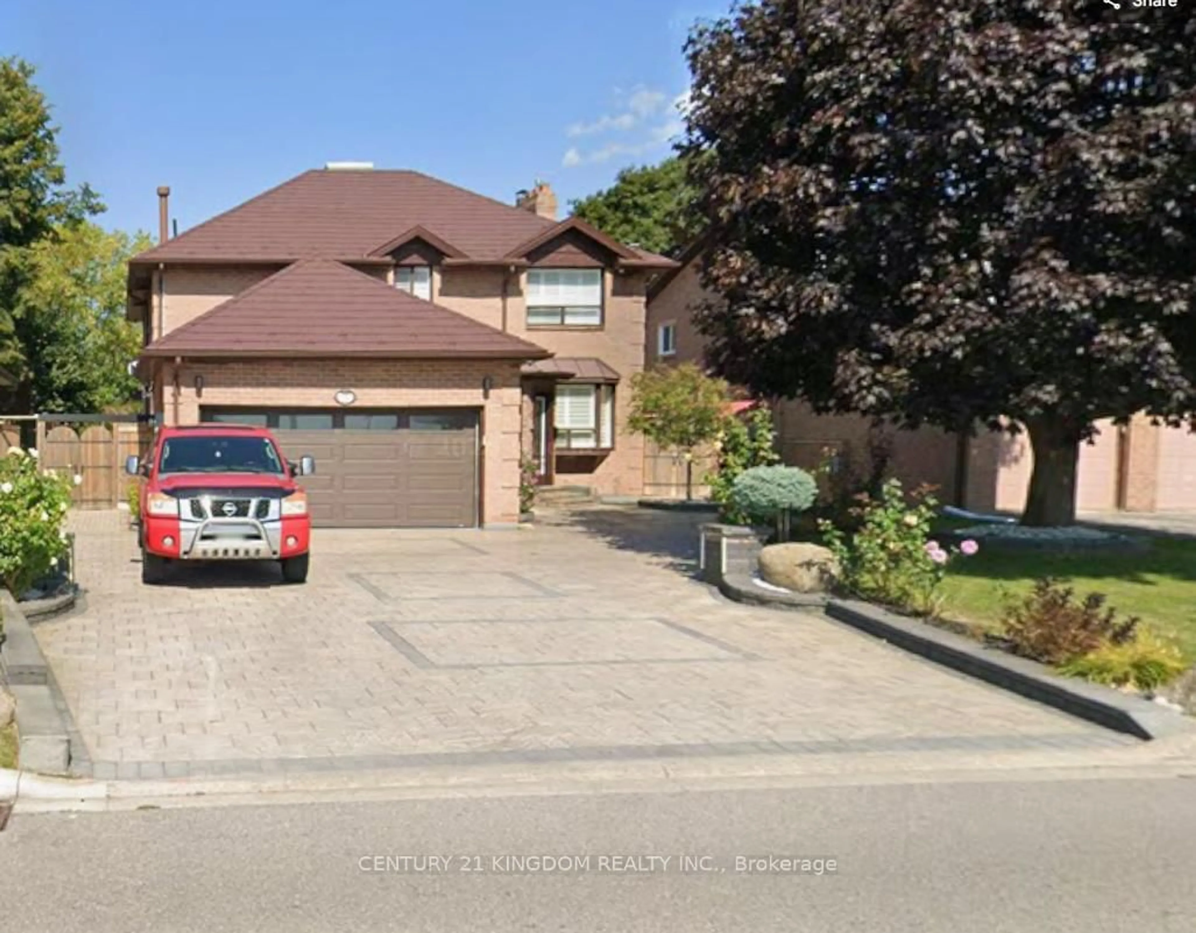 Home with brick exterior material, street for 642 Sheppard Ave, Pickering Ontario L1V 1G3