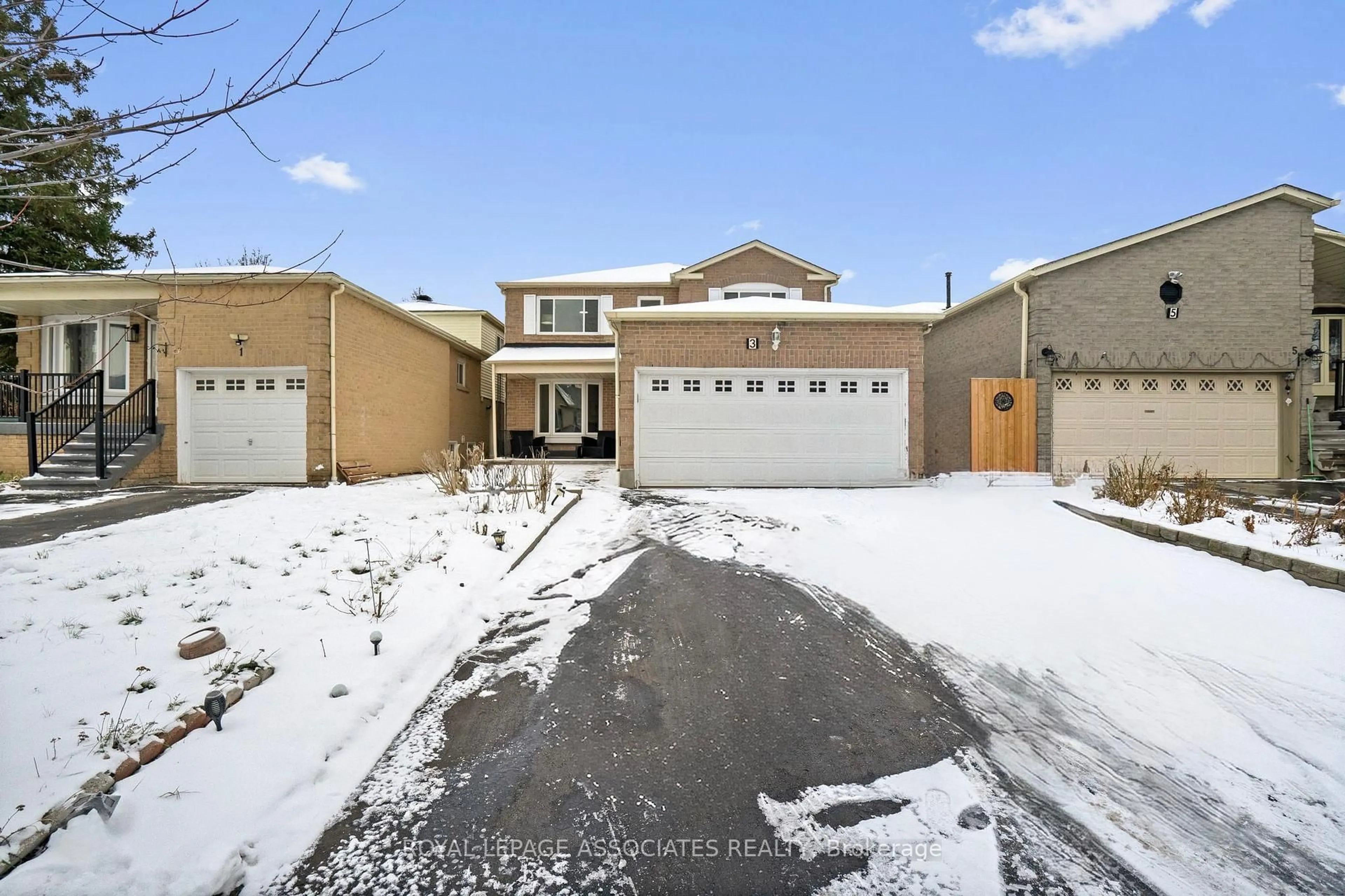 Unknown for 3 Middleport Cres, Toronto Ontario M1B 4L5