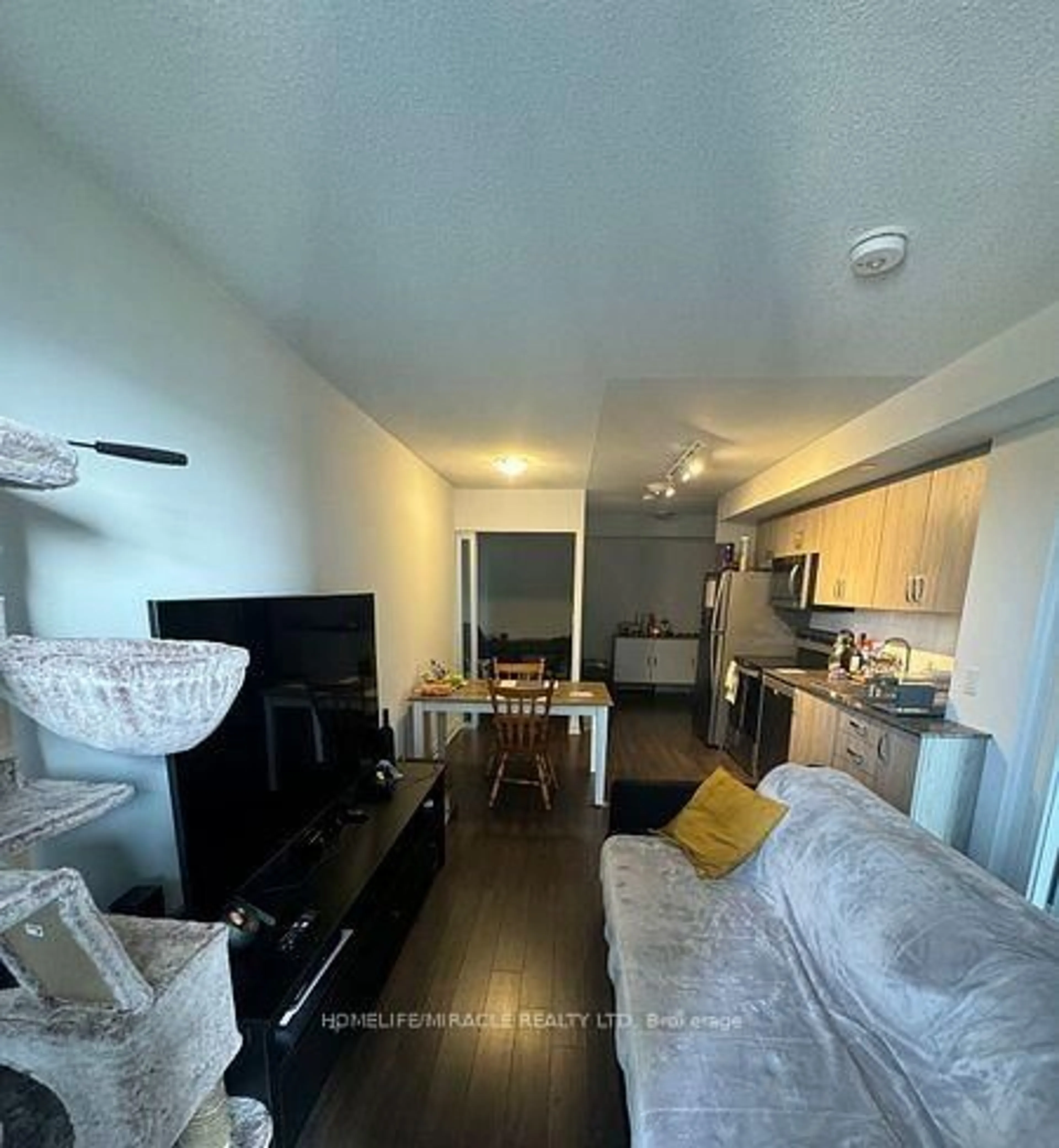 A pic of a room for 20 Meadowglen Pl #1610, Toronto Ontario M1G 0A9